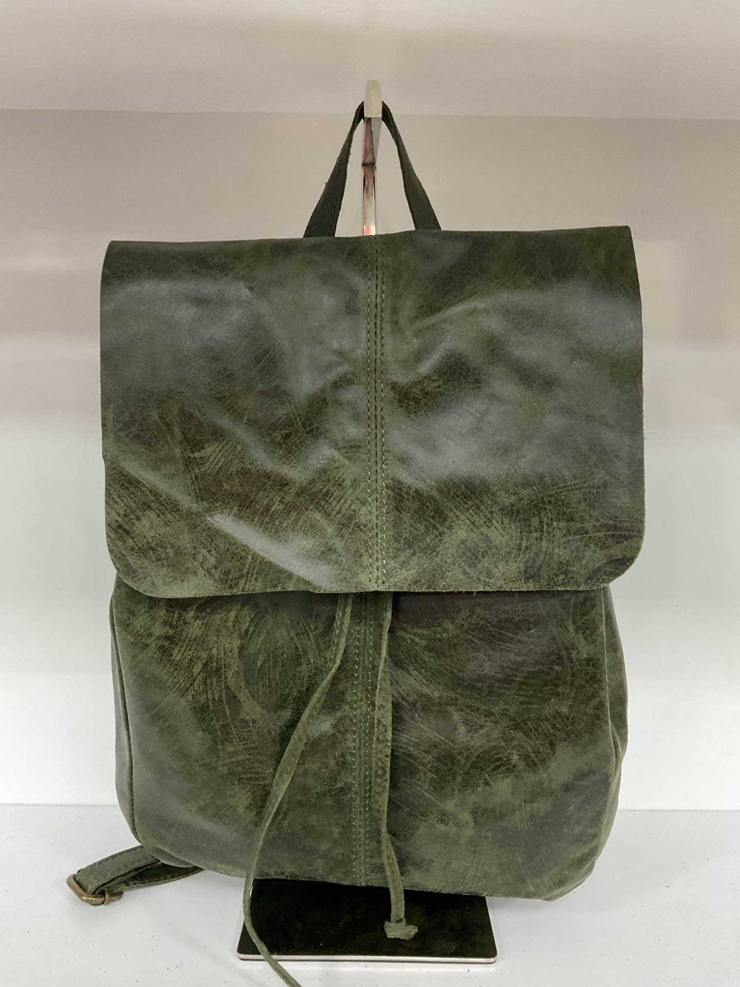 L282 Bag 11.8in 5 Color Options