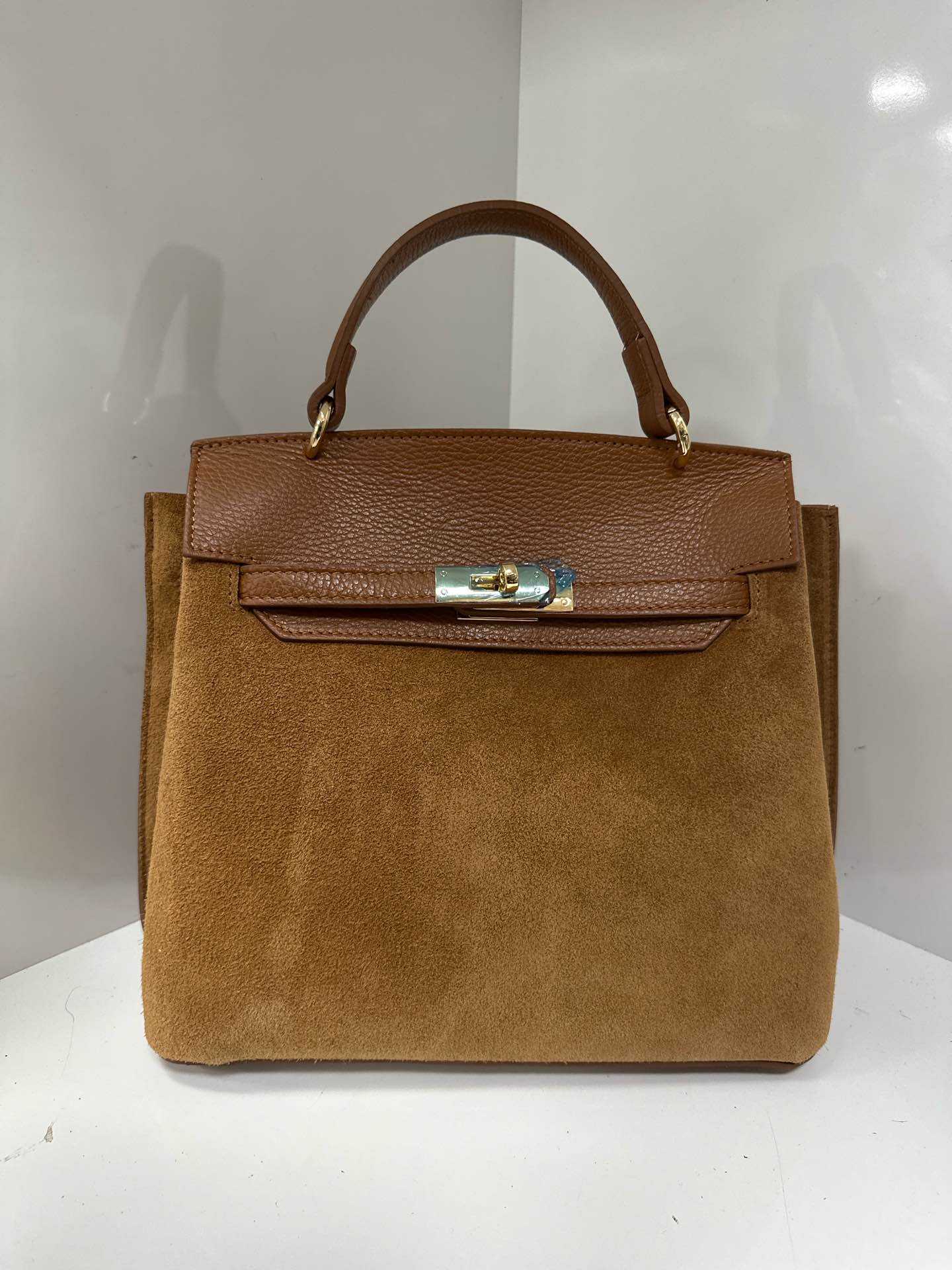 L0447 Bag 11.4in 4 Color Options