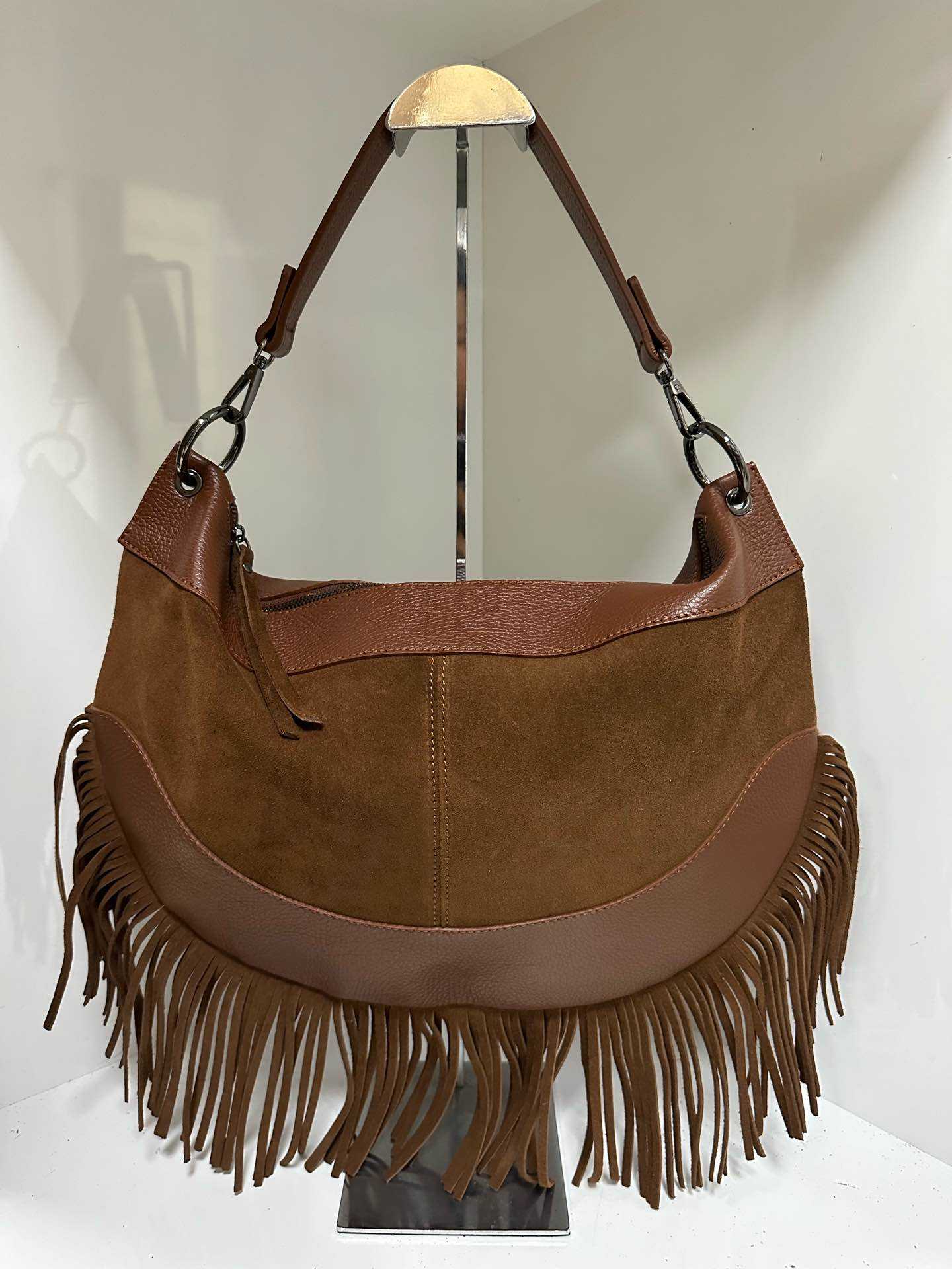 L0476 Bag 17.3in 6 Color Options