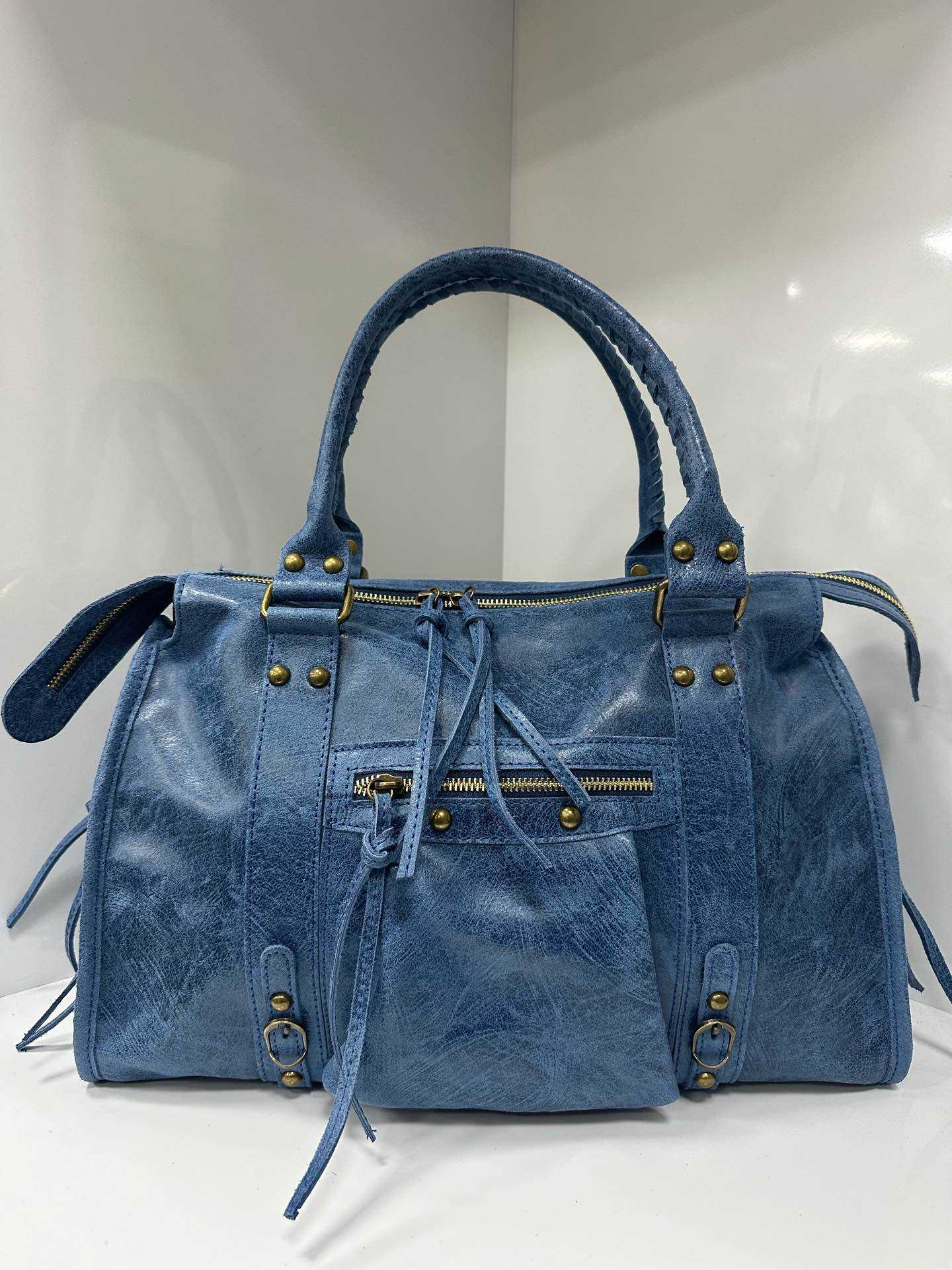 L0021 Bag 15.7in 31 Color Options
