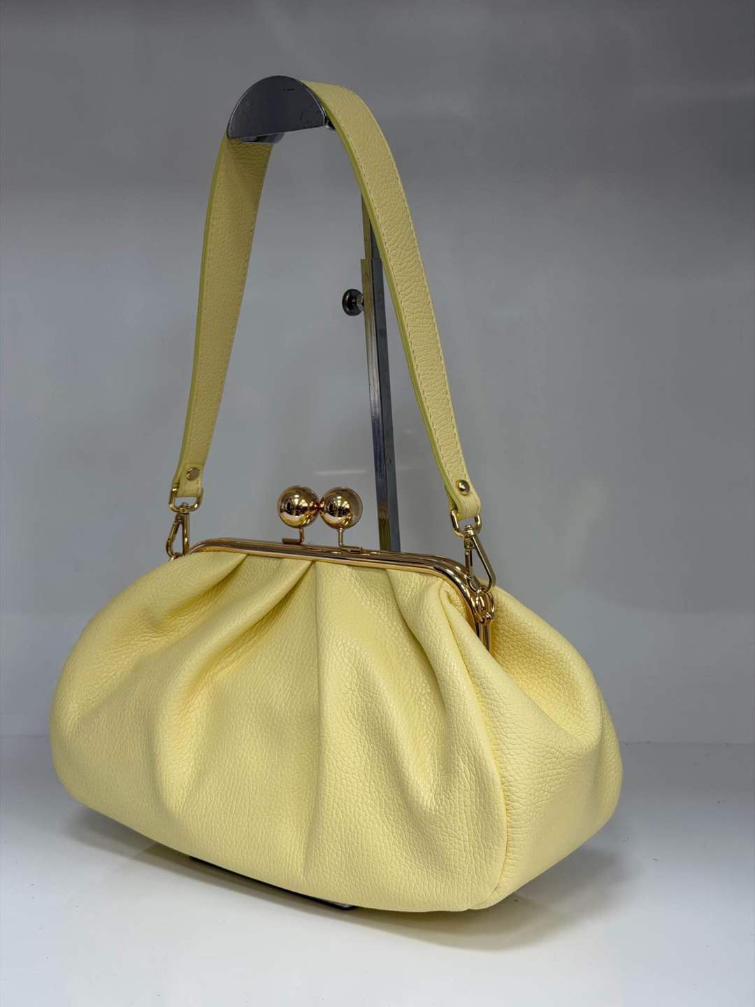 L0573 Bag 12.6in 10 Color Options