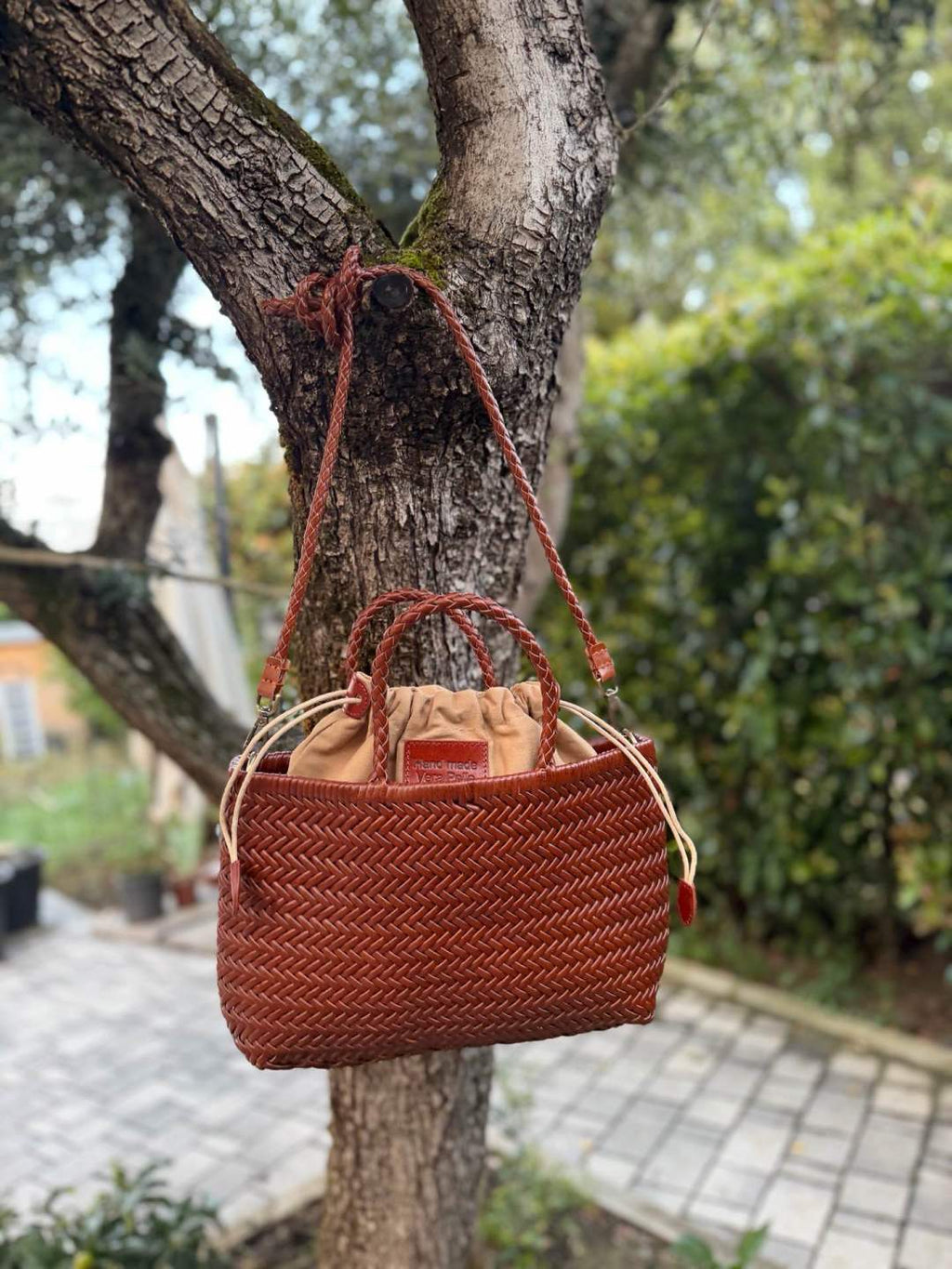 L0577 Bag 13.8in 3 Color Options