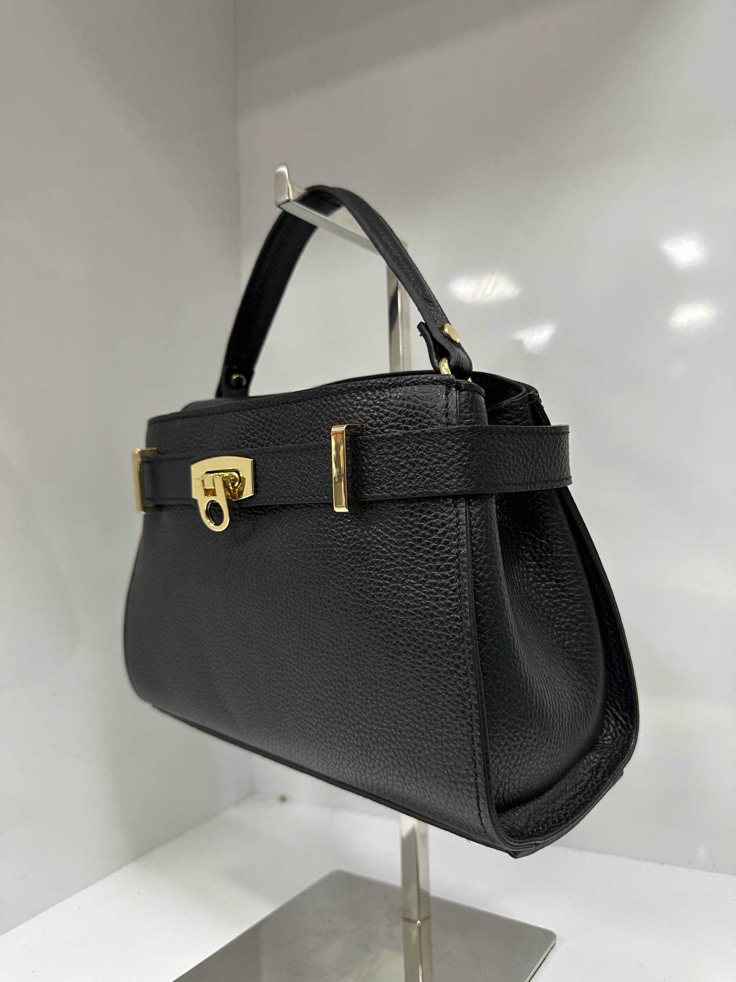 L0260 Bag 10.2in 6 Color Options
