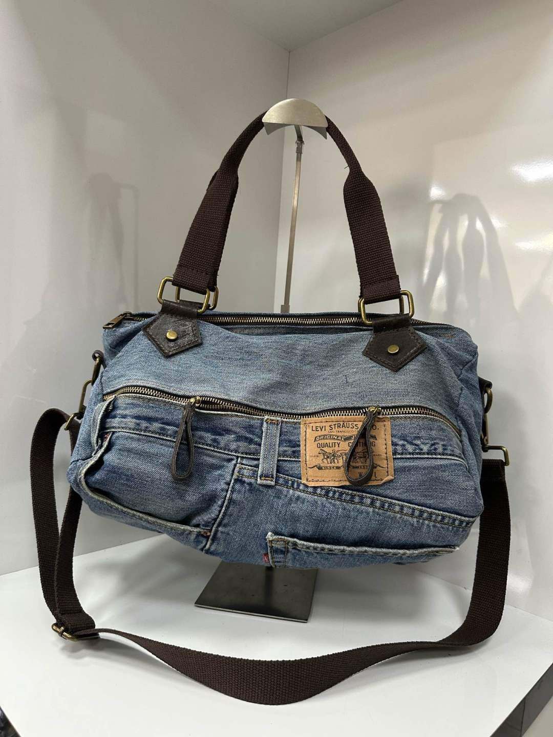 L0558 Bag 7 Color Options