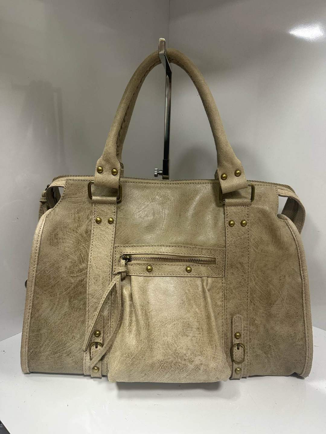 Light Taupe