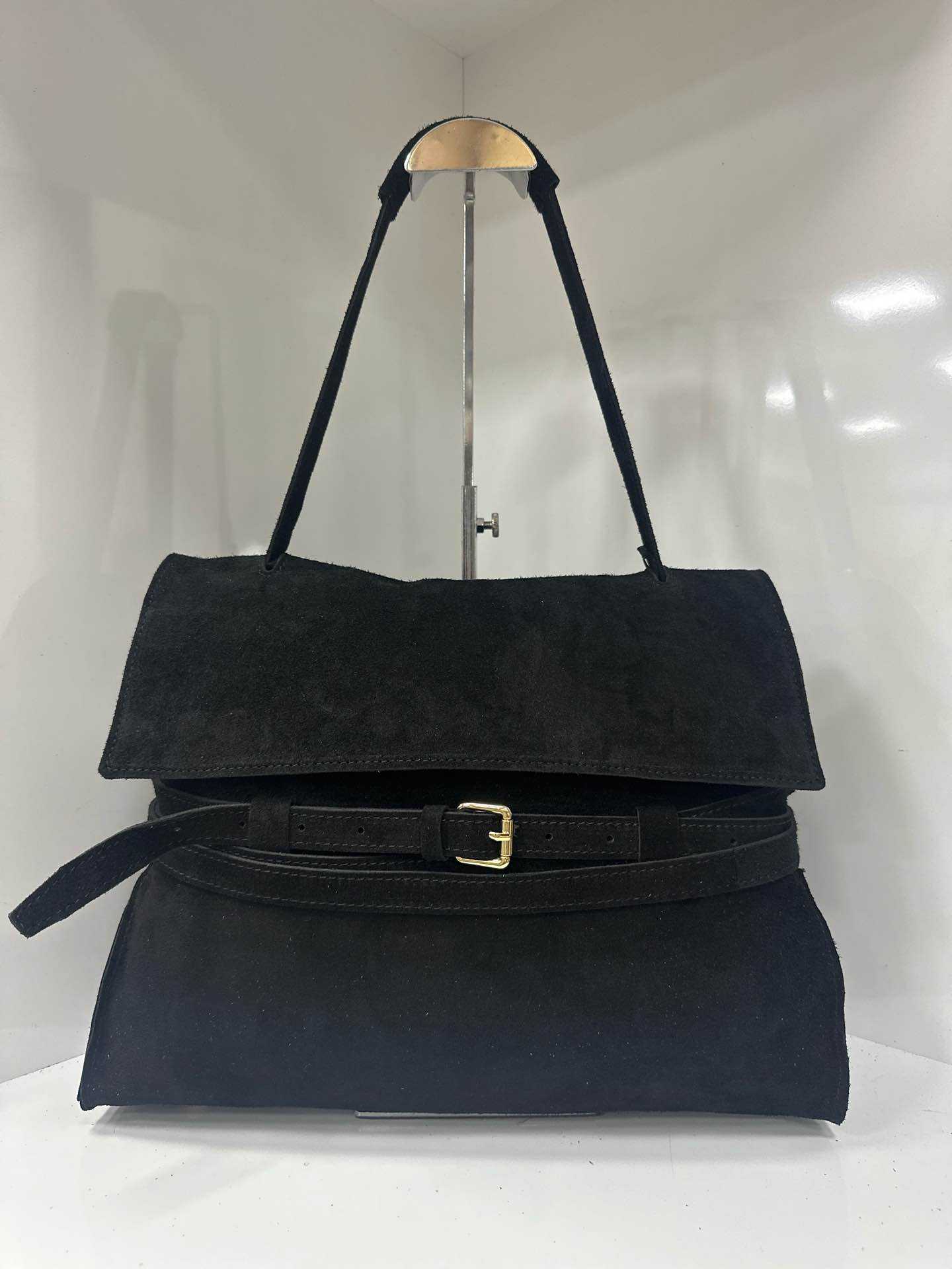 L0349 Bag 15.0in 8 Color Options