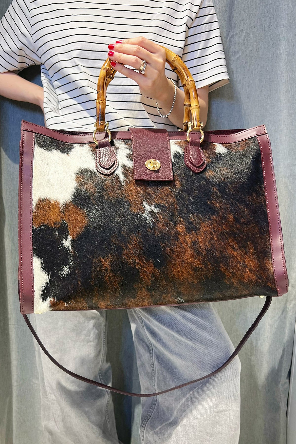 ZZ058 Burgundy XL Animal Print Handbag