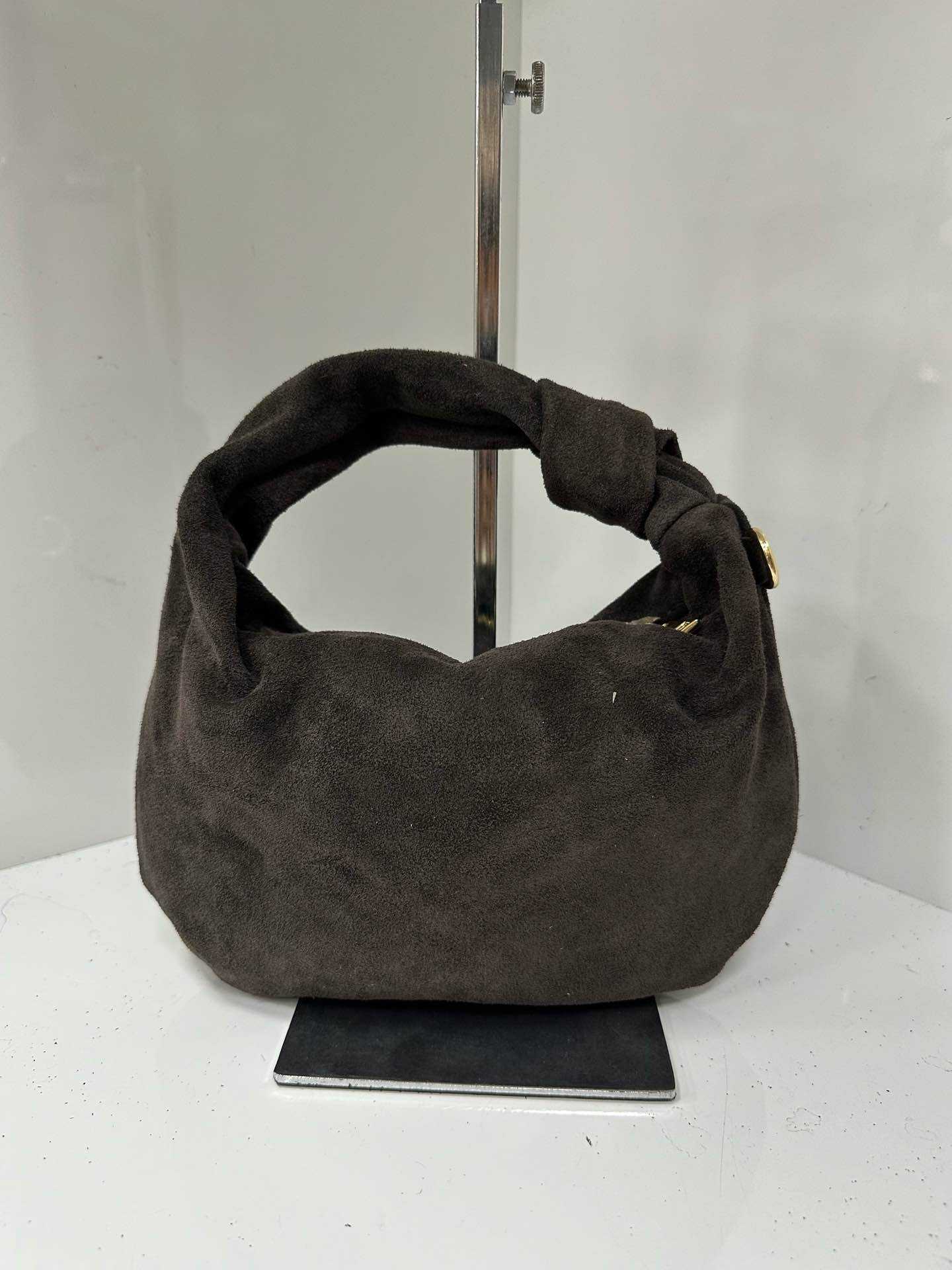L0441 Bag 7.1in 6 Color Options