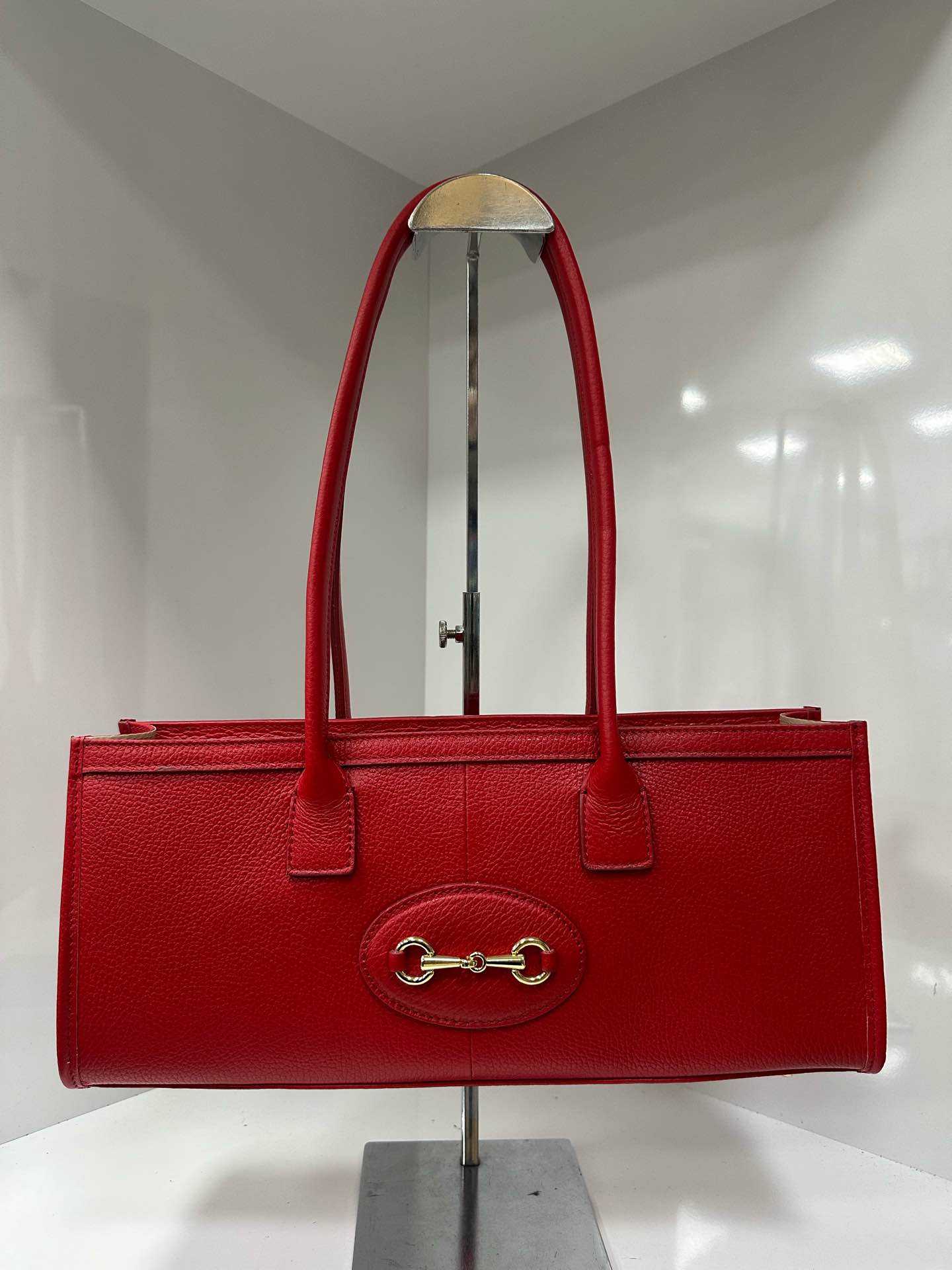 L0247 Bag 15.0in 2 Color Options