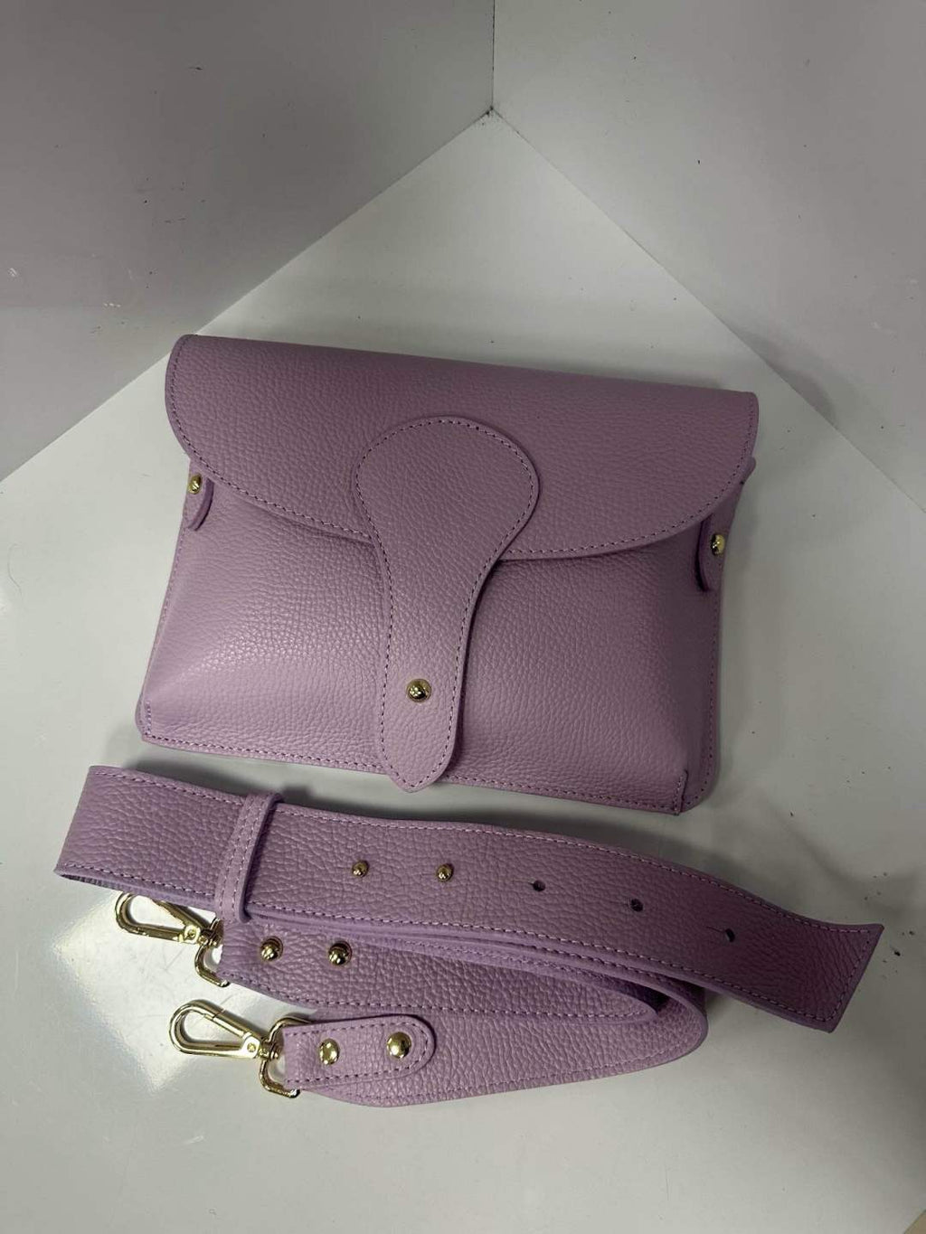 L0536 Bag 9.4in 6 Color Options