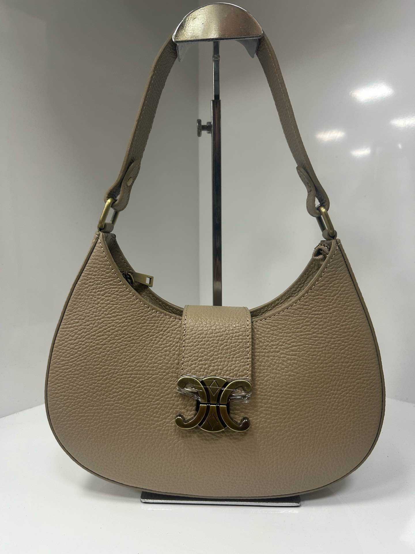 L0240 Bag 10.6in 3 Color Options