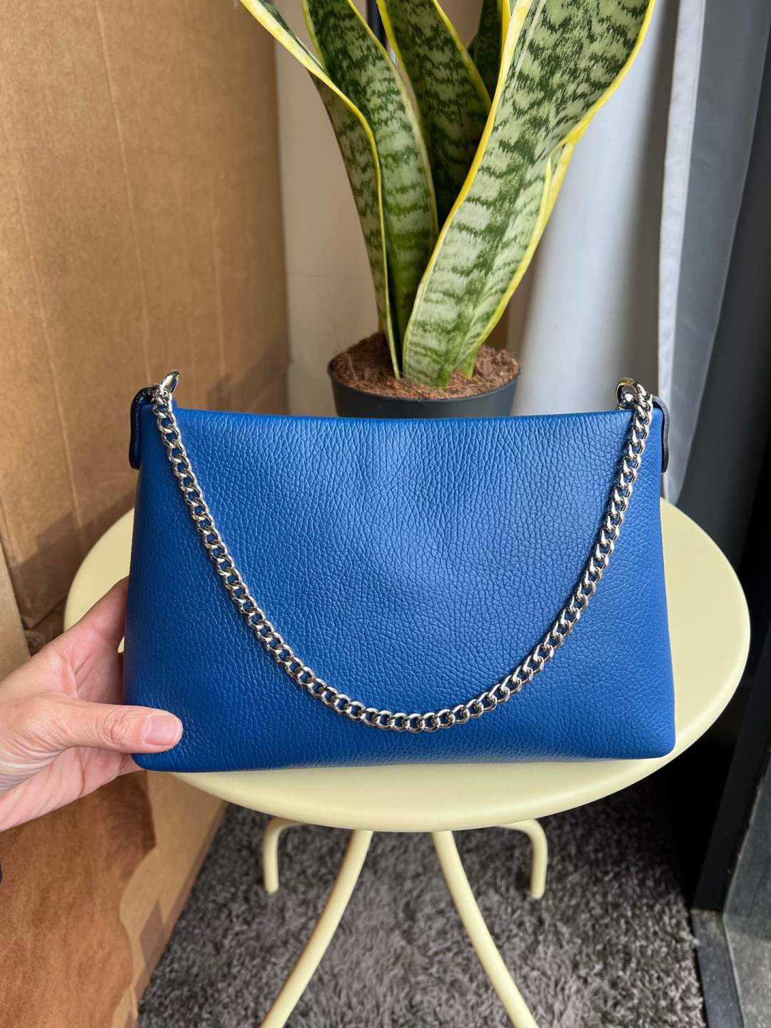 MI6130 Bag 10.6in 11 Color Options