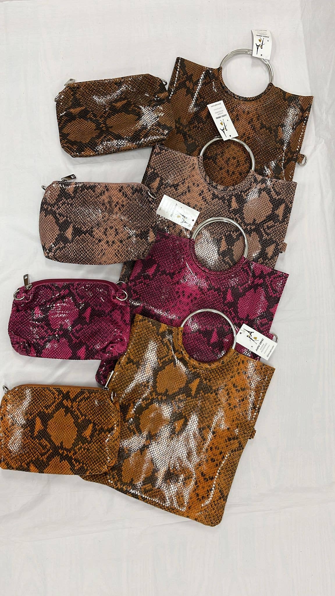 OF609 Italian Printed Snake Leather Medium Tote Bag w Pouch