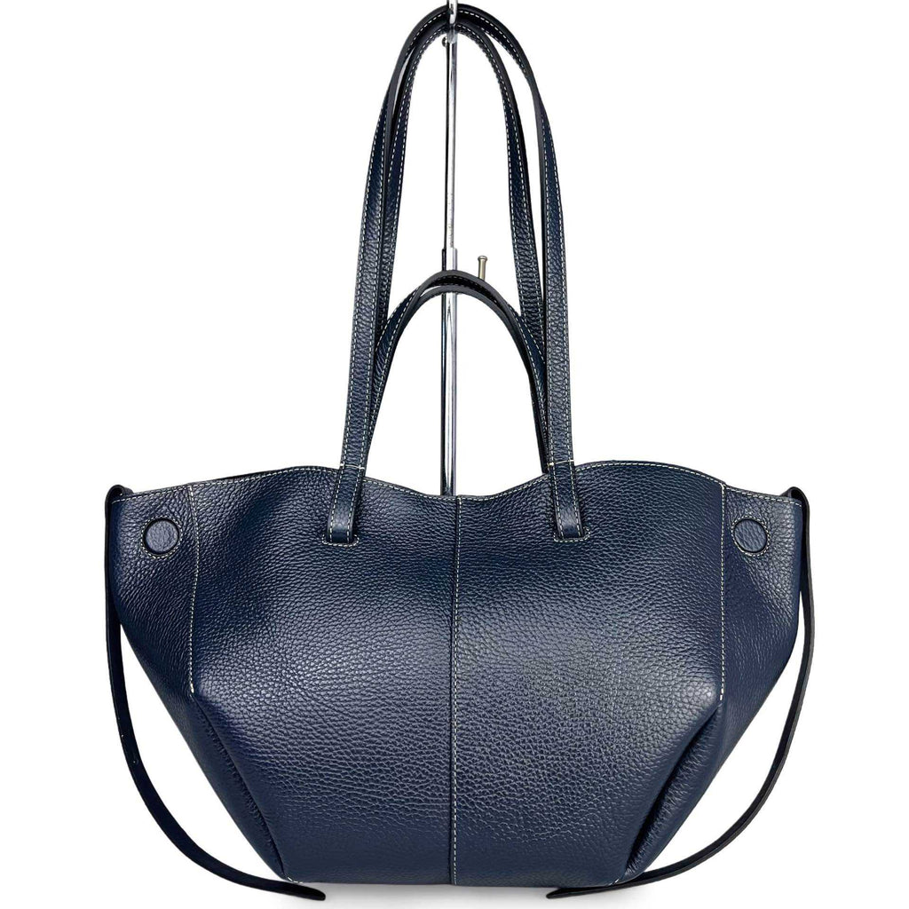 MI023 Bag 16.9in 2 Color Options