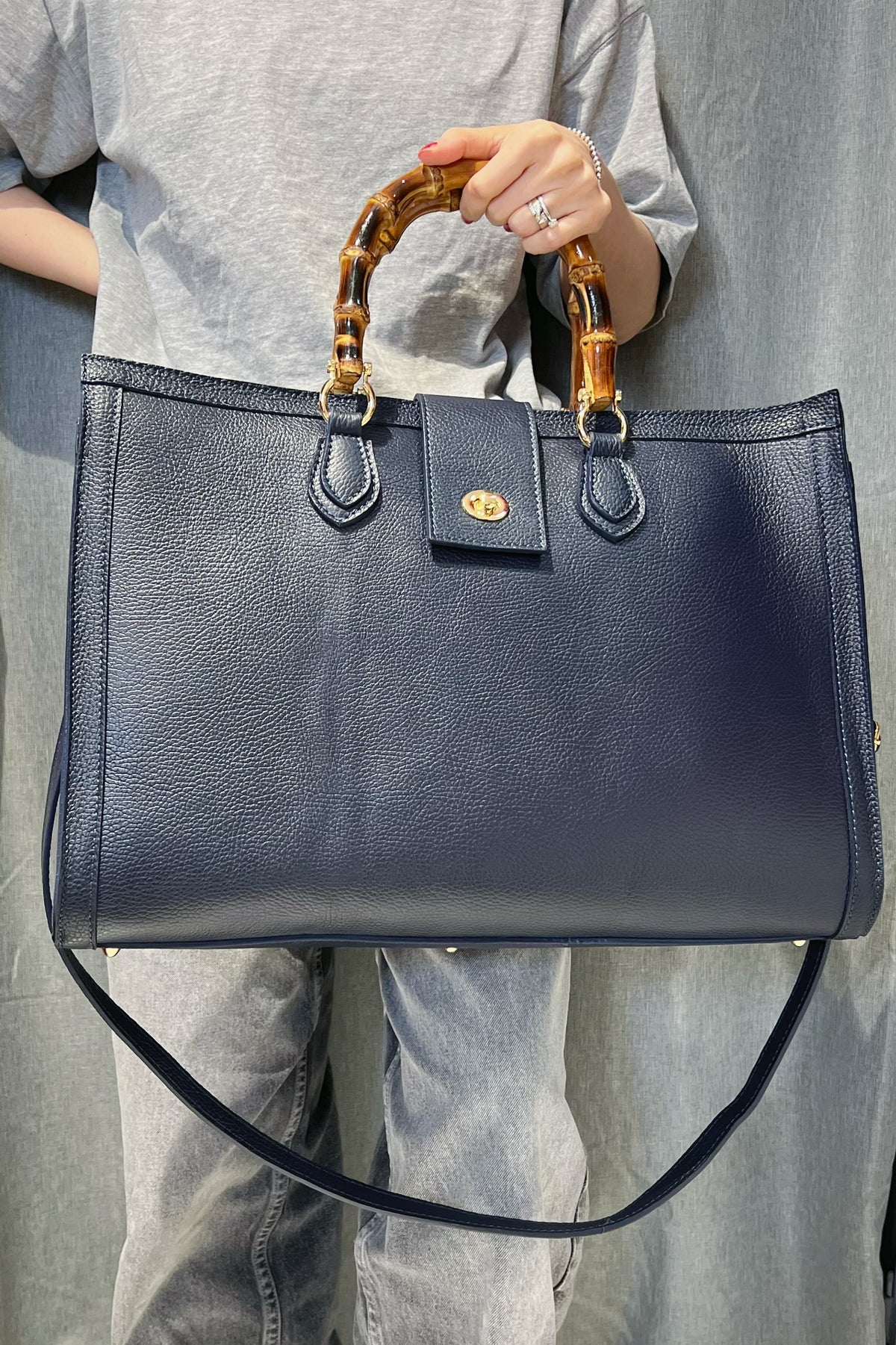 ZZ088 Navy XL Bamboo Handle Handbag