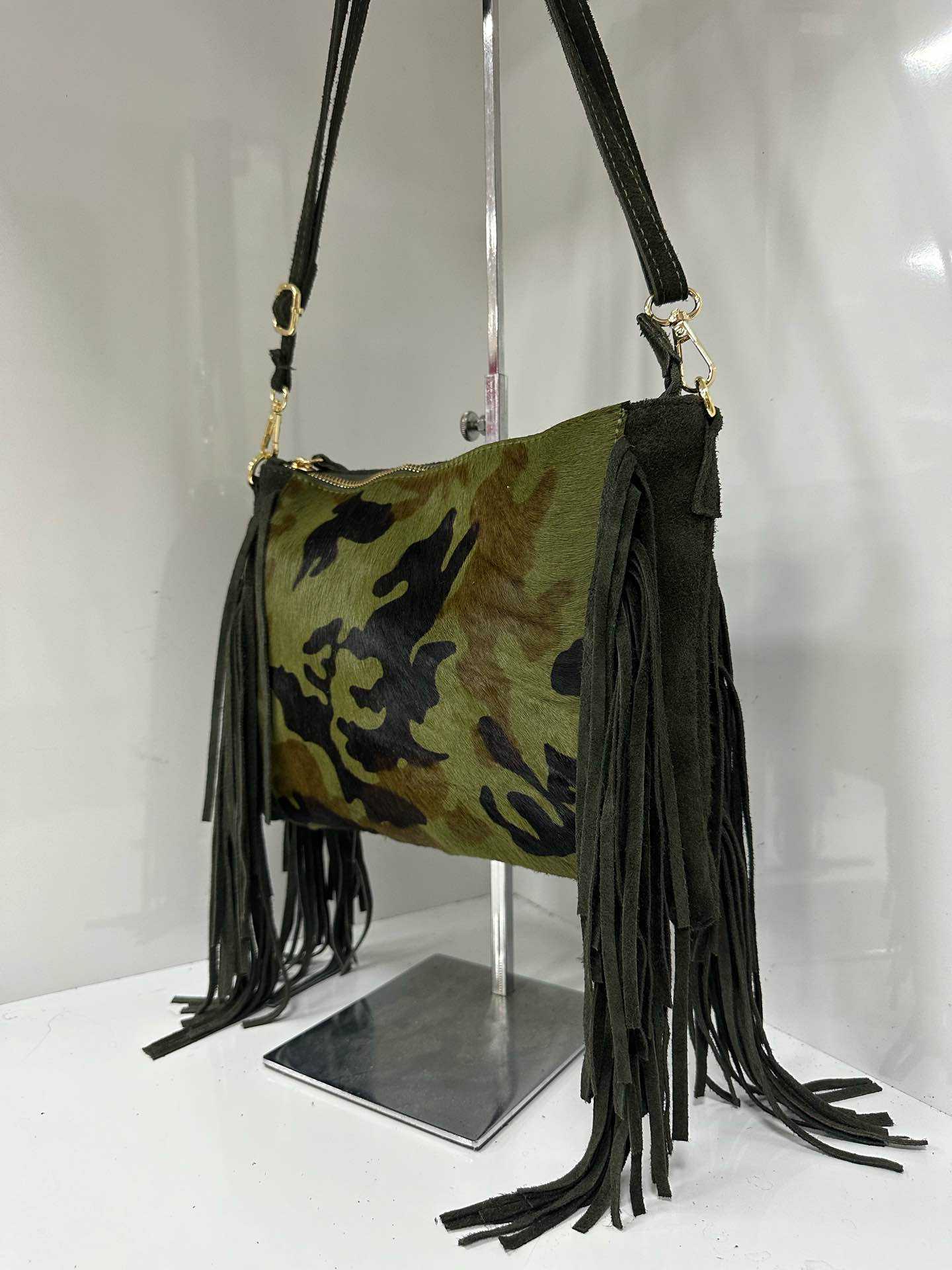 L0442 Bag 11.0in 4 Color Options