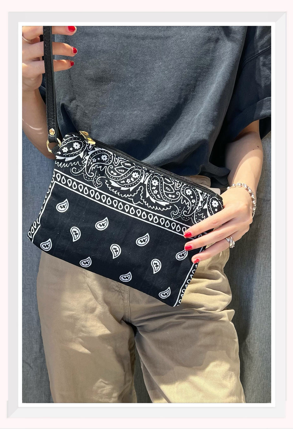 Z21155 Bag 9.4in 8 Color Options