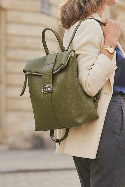 ZZ083 Khaki Leather Backpack
