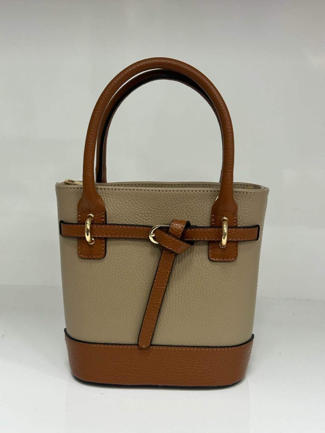 L0563 Bag 7.9in 8 Color Options