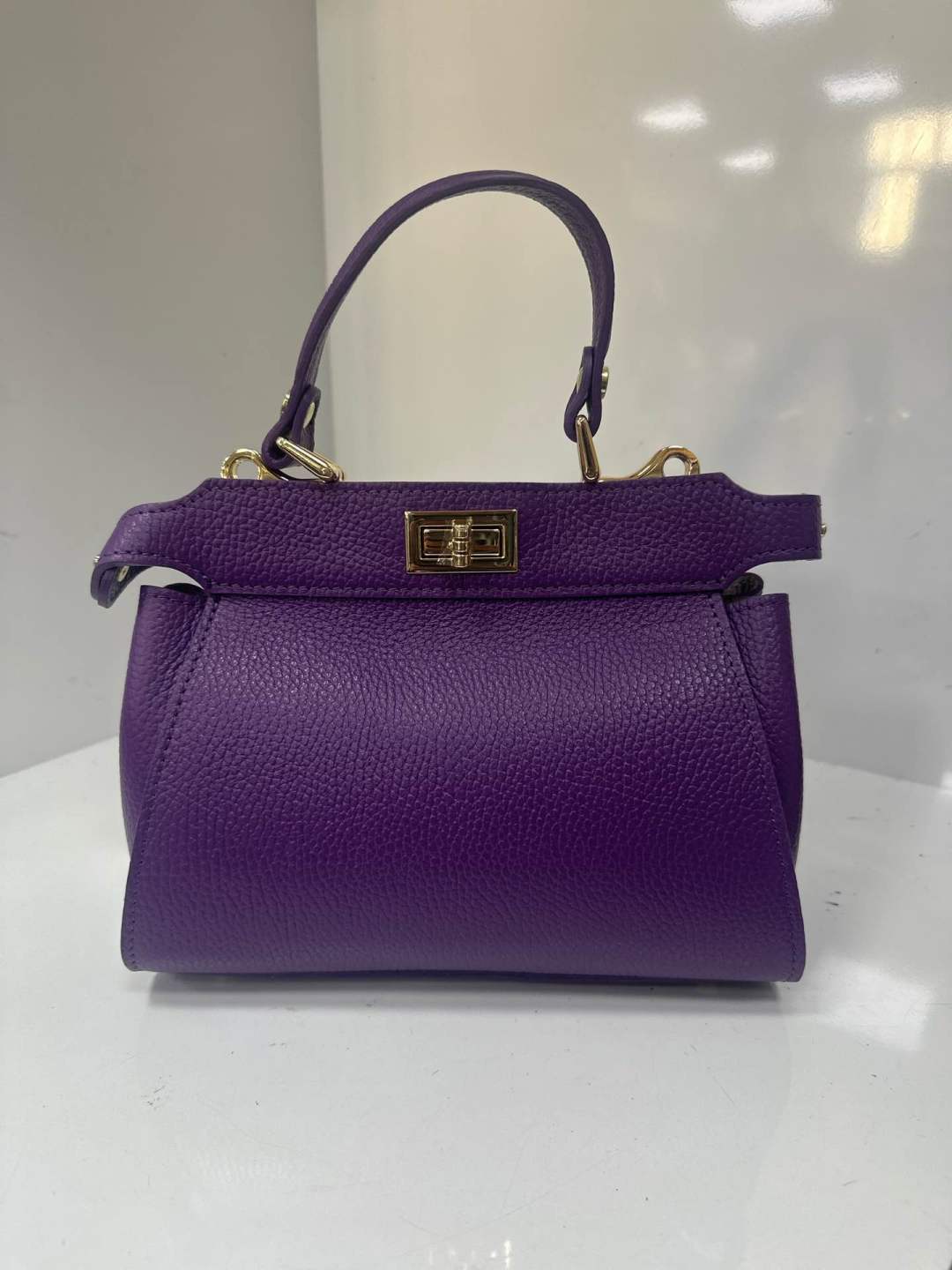 L0017 Bag 9.1in 13 Color Options