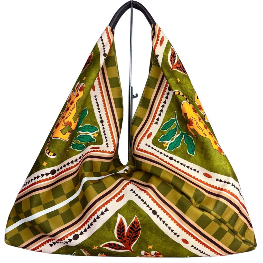 Mi098 Olive Savanna-Print Tote