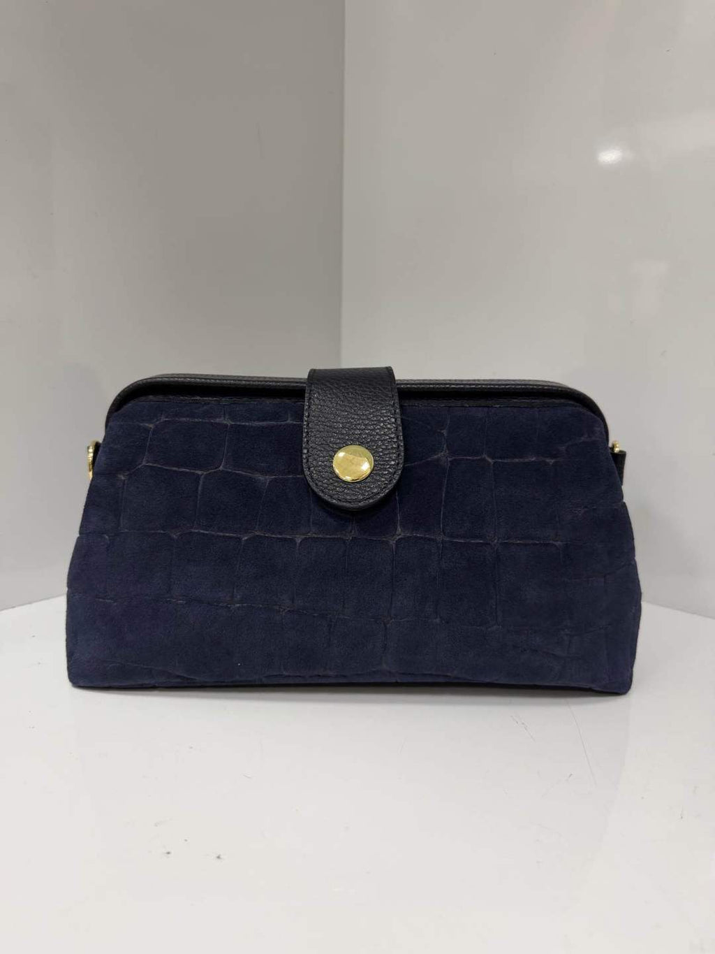 L0598 Bag 10.6in 8 Color Options