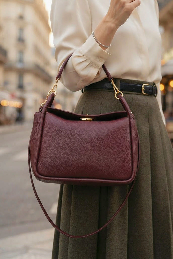 ZZ149 Burgundy Leather Top Handle Bag