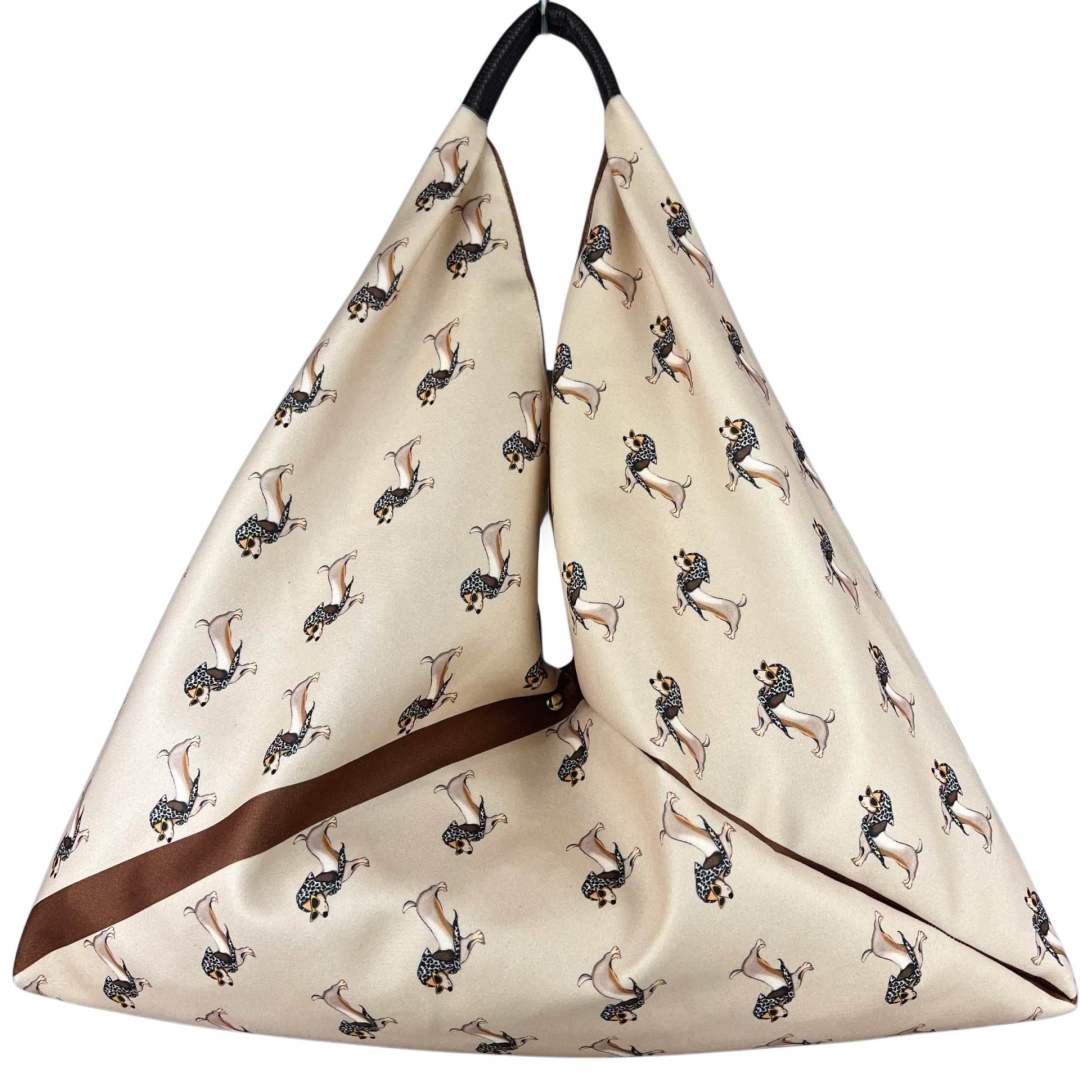 MI498 Beige Dachshund Print Triangle Bag