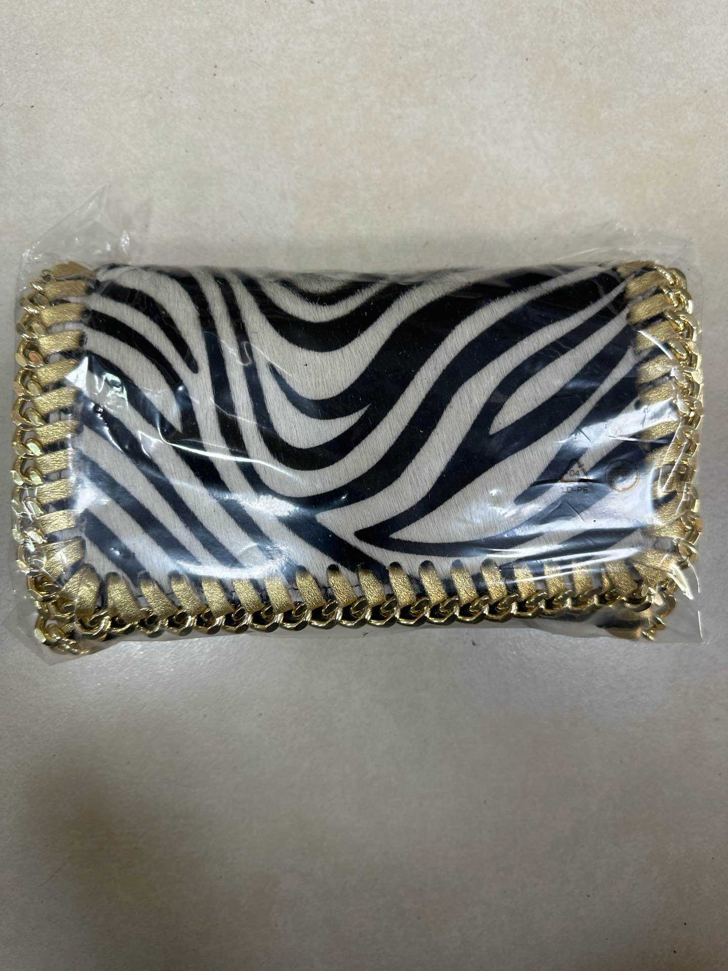 L0038 Bag 8.3in 5 Color Options