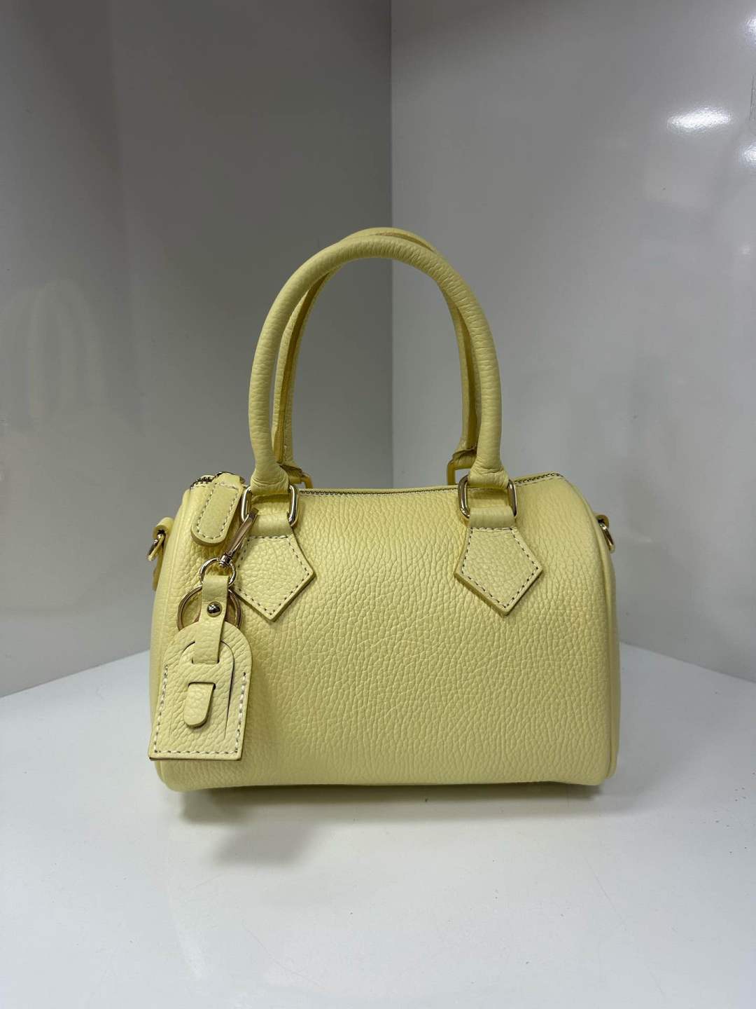 L0533 Bag 8.7in 10 Color Options