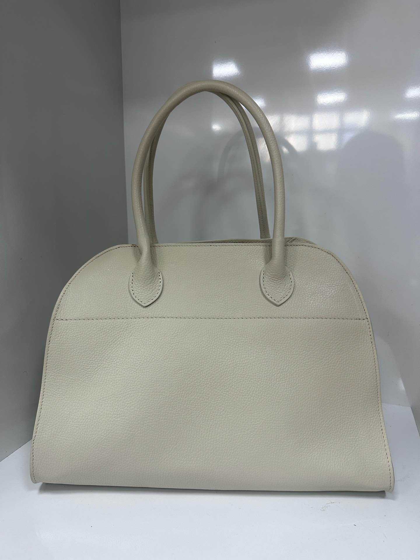L0281 Bag 15.0in 12 Color Options