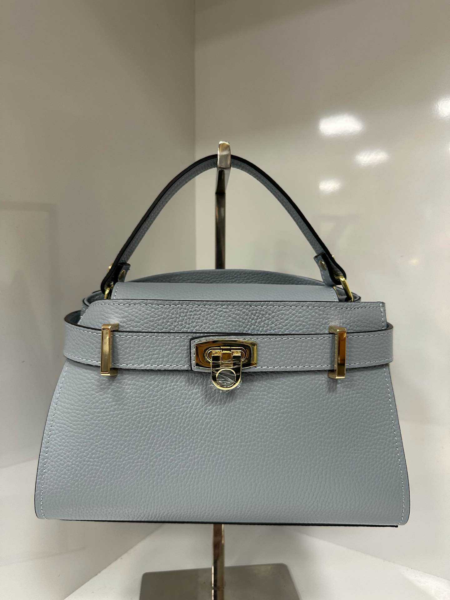 L0260 Bag 10.2in 6 Color Options