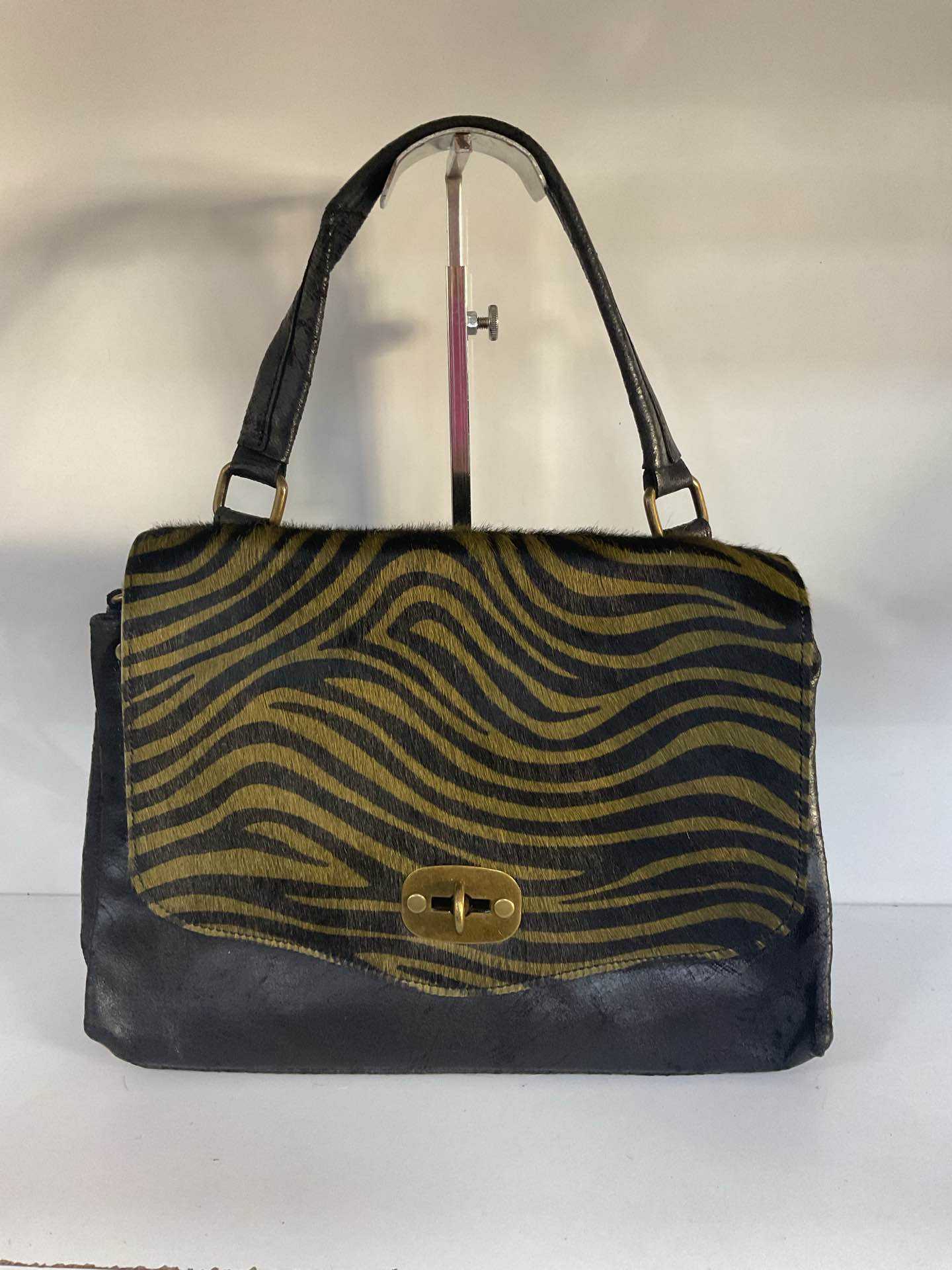 LS0239PEL Bag 7 Color Options