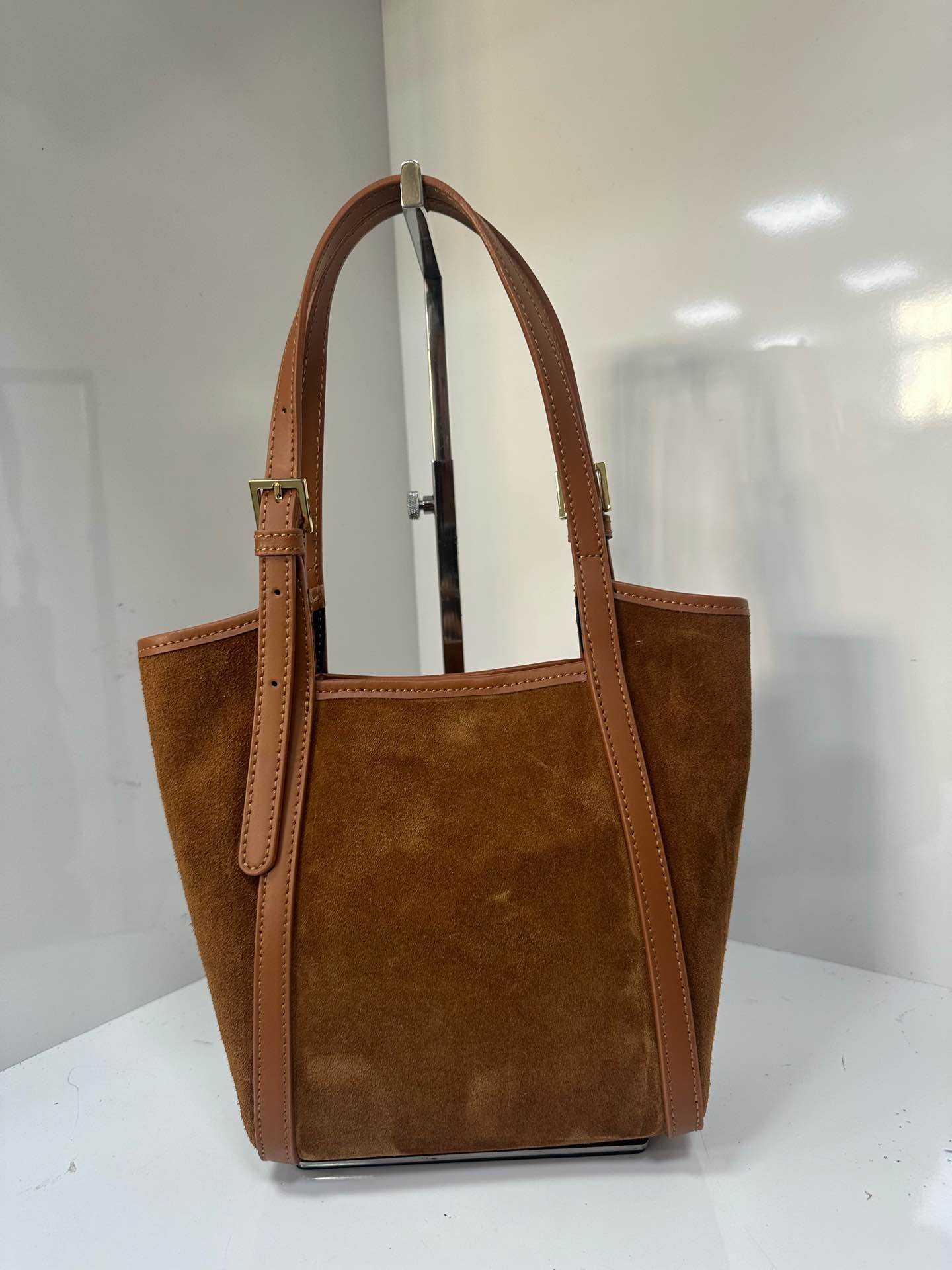 L0458 Bag 10.6in 7 Color Options