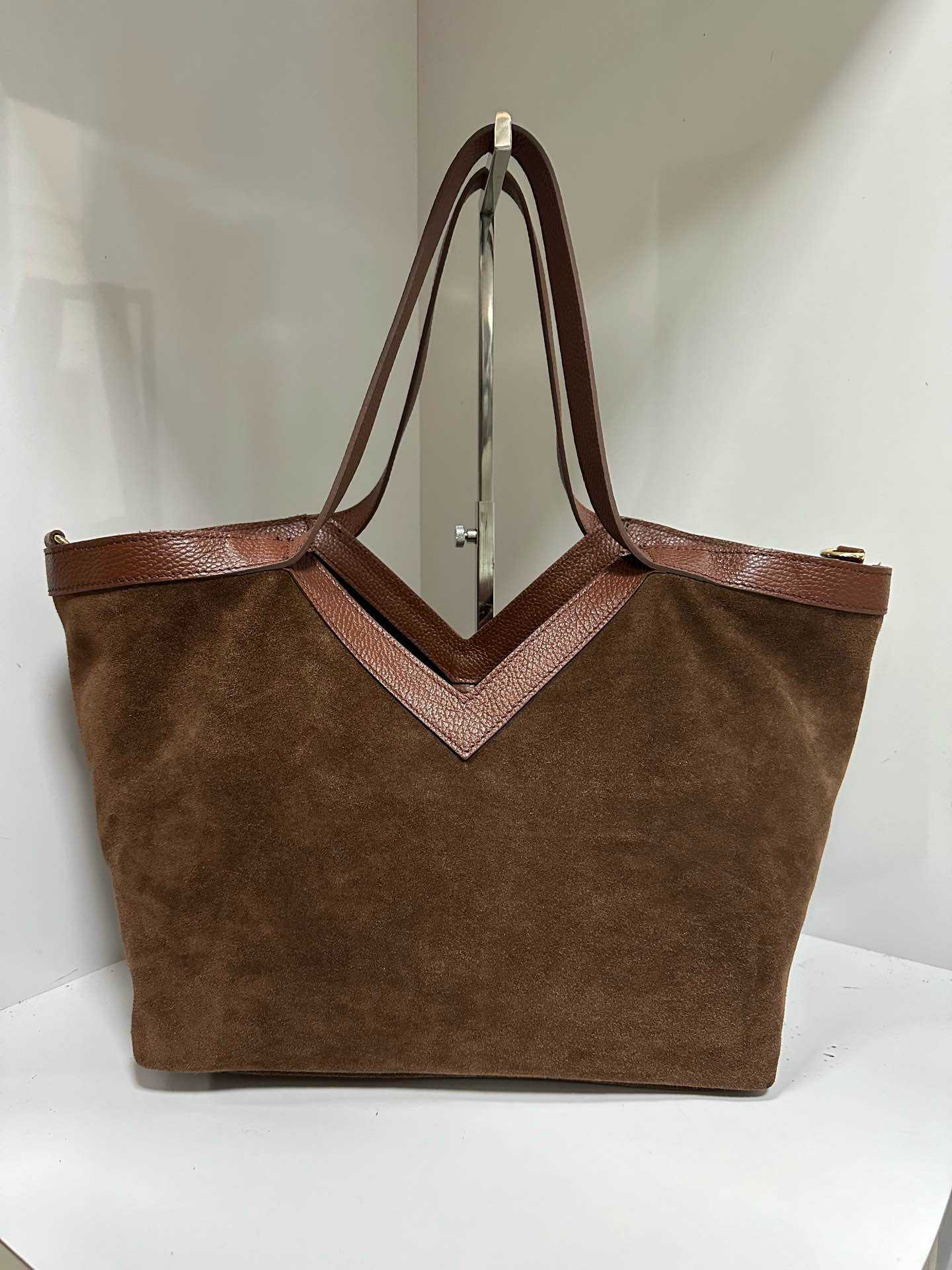 L0475 Bag 19.3in 5 Color Options