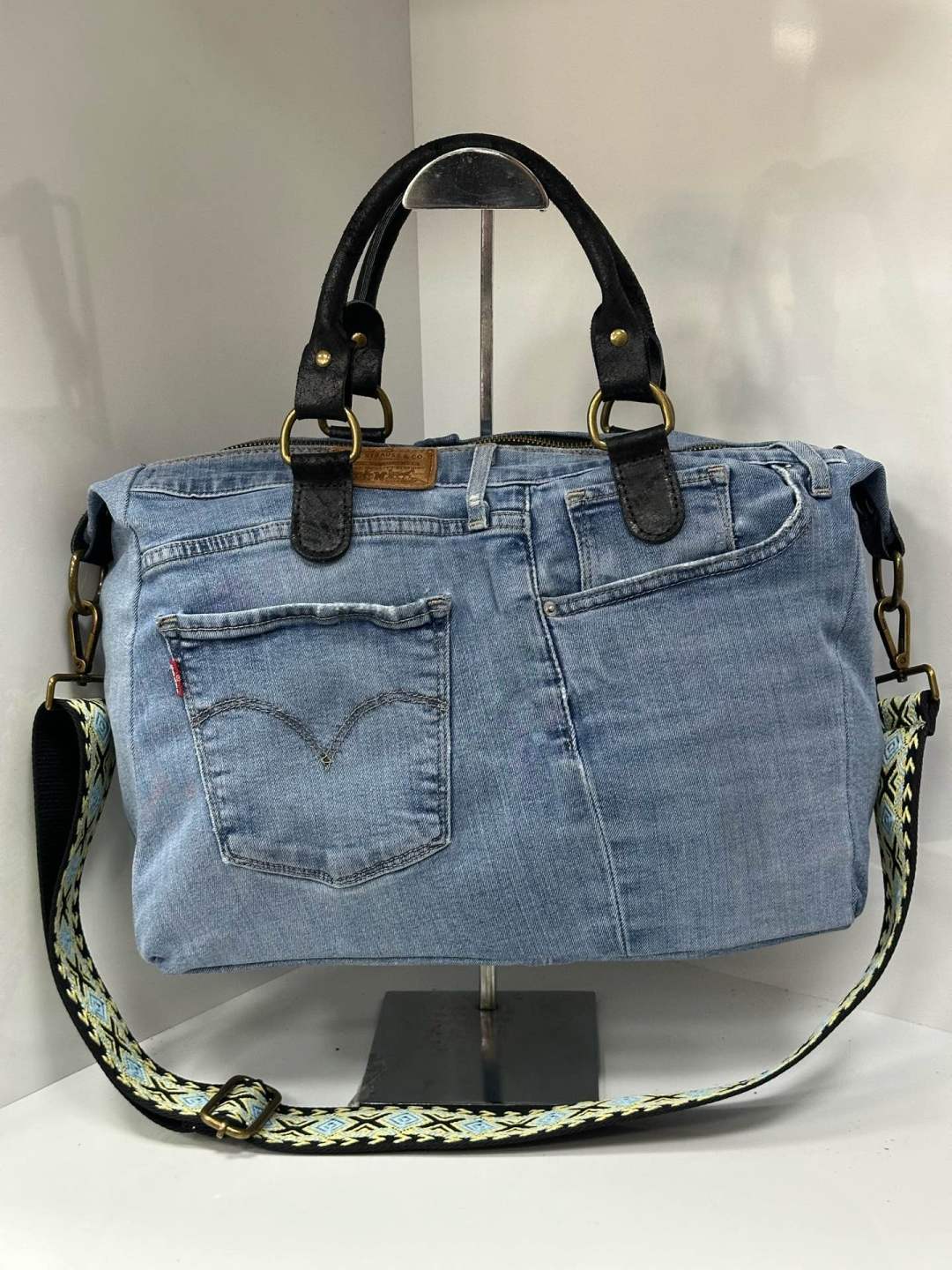 L0552 Bag 14.2in 7 Color Options