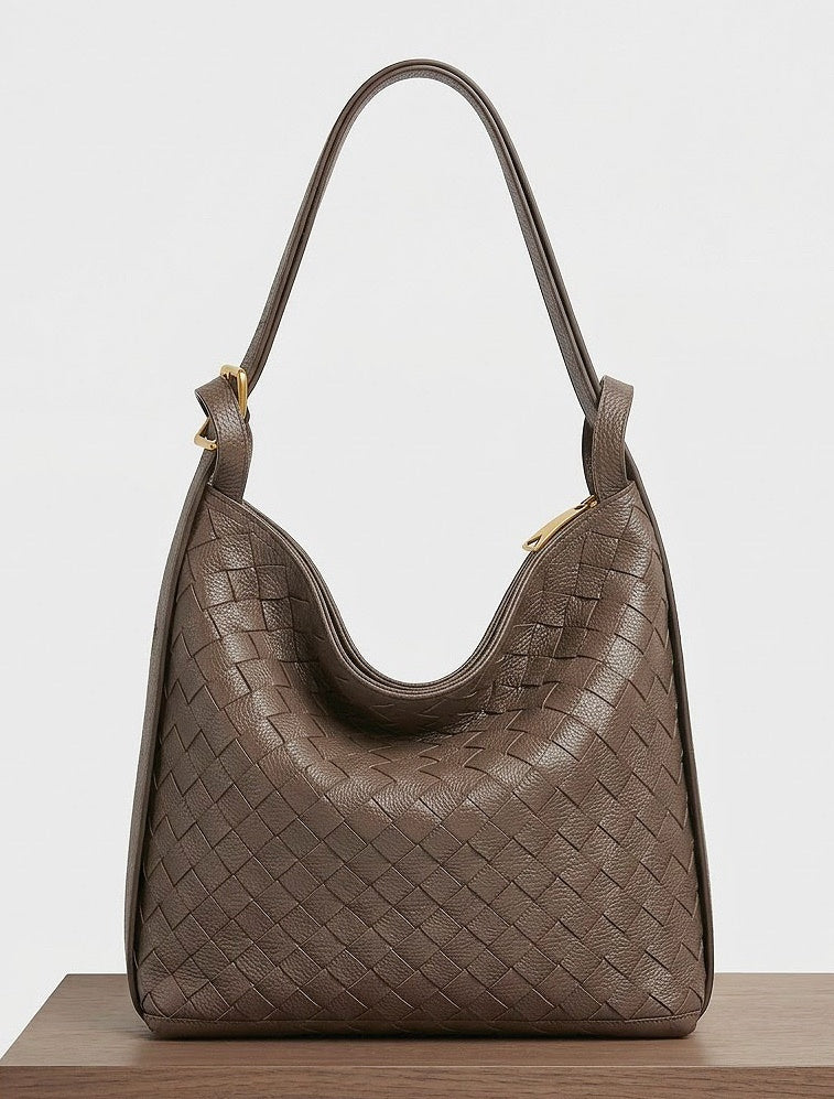 ZZ202 Brown Woven Leather Backpack