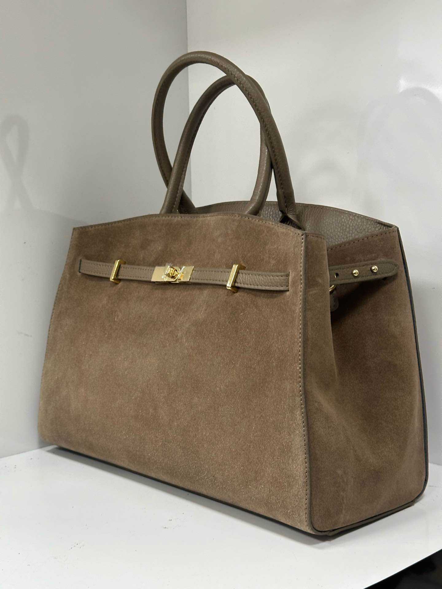 L438 Bag 16.1in 13 Color Options