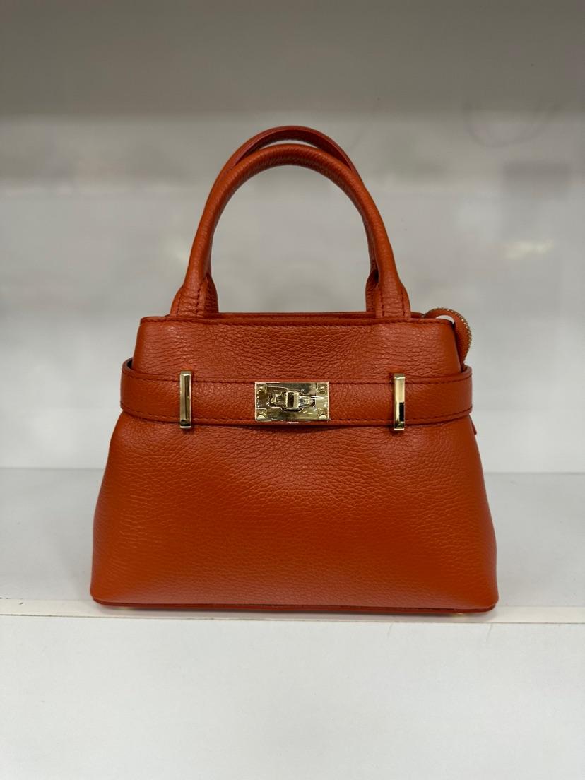 L0108 Bag 13 Color Options