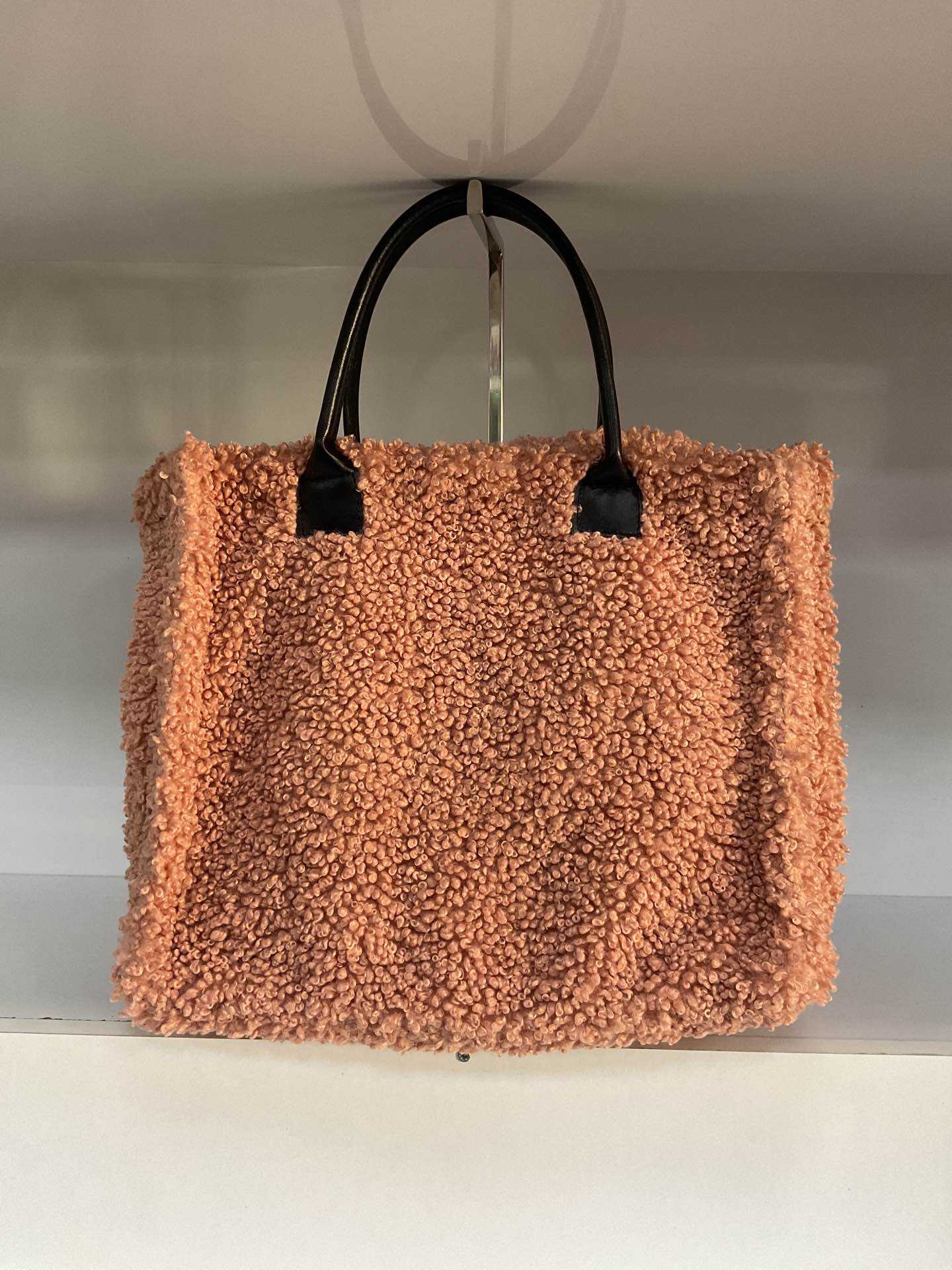L0259 Bag 16.9in 3 Color Options