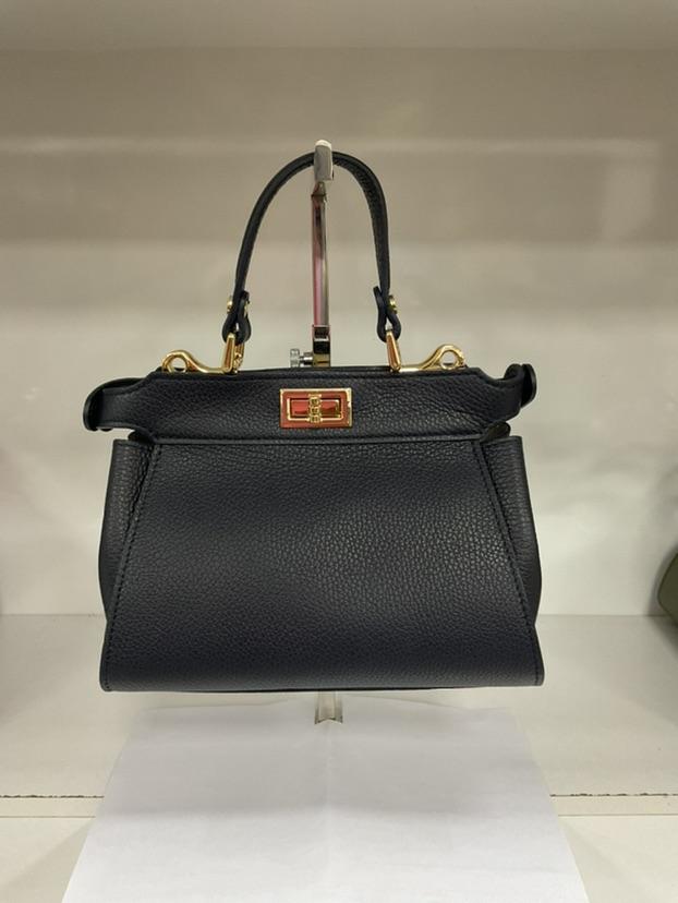 L0017 Bag 9.1in 13 Color Options