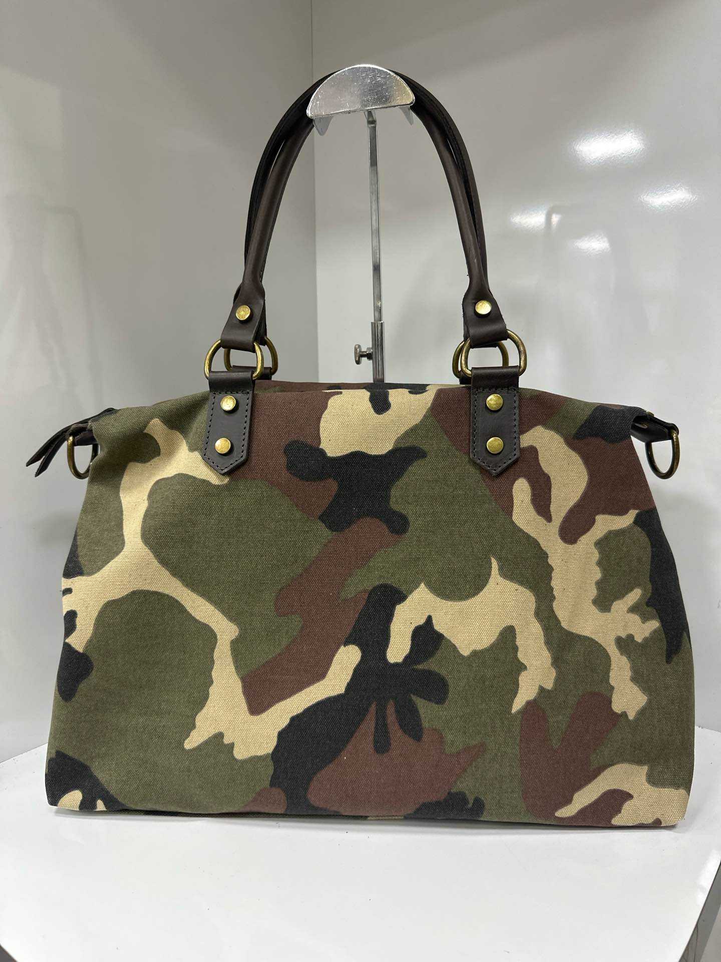 L0173 Bag 14 Color Options