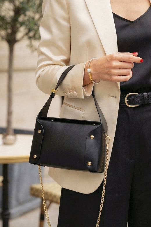 ZZ130 Black Small Smooth Leather Handbag