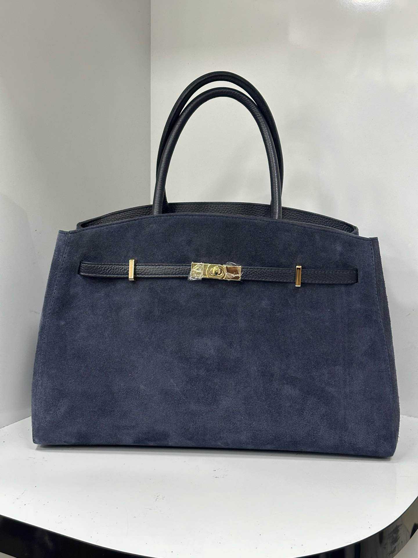 L438 Bag 16.1in 13 Color Options
