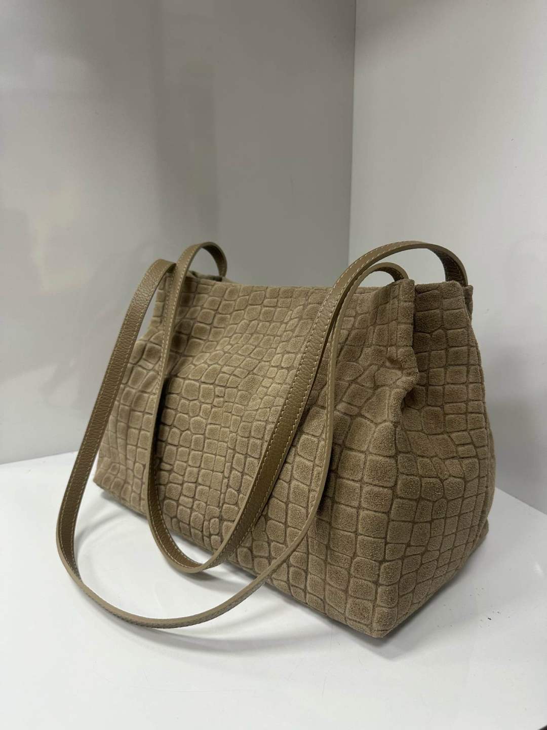 L0567 Bag 12.6in 7 Color Options