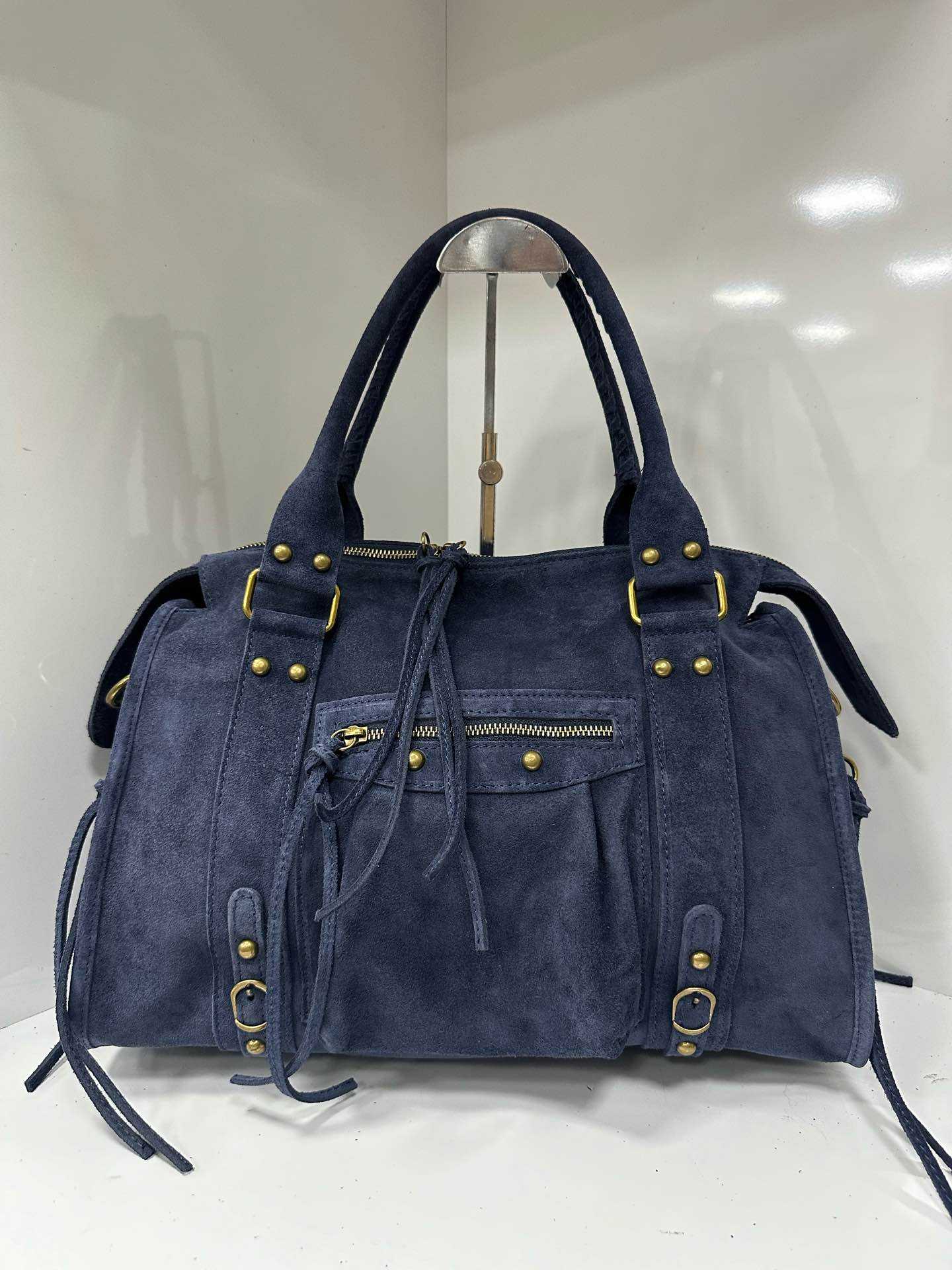 L0437 Bag 15.7in 15 Color Options