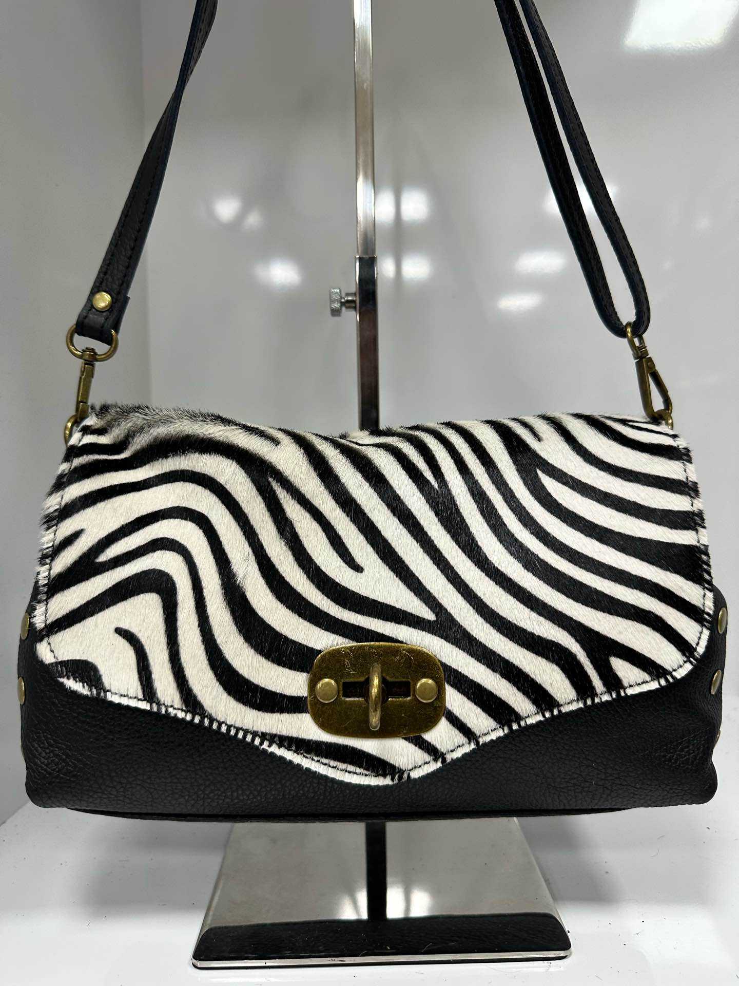 L0280 Bag 11.0in 10 Color Options