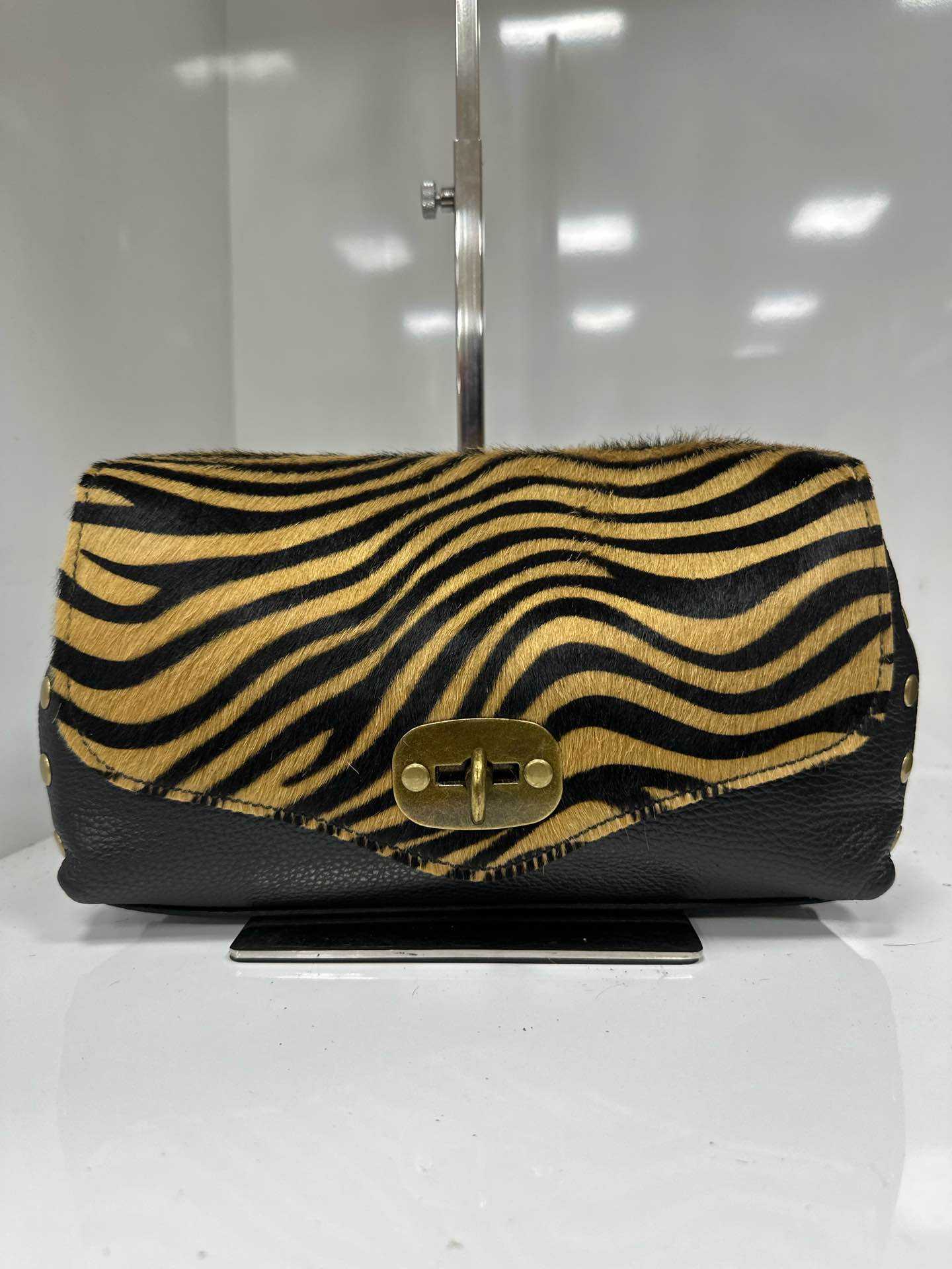 L0280 Bag 11.0in 10 Color Options