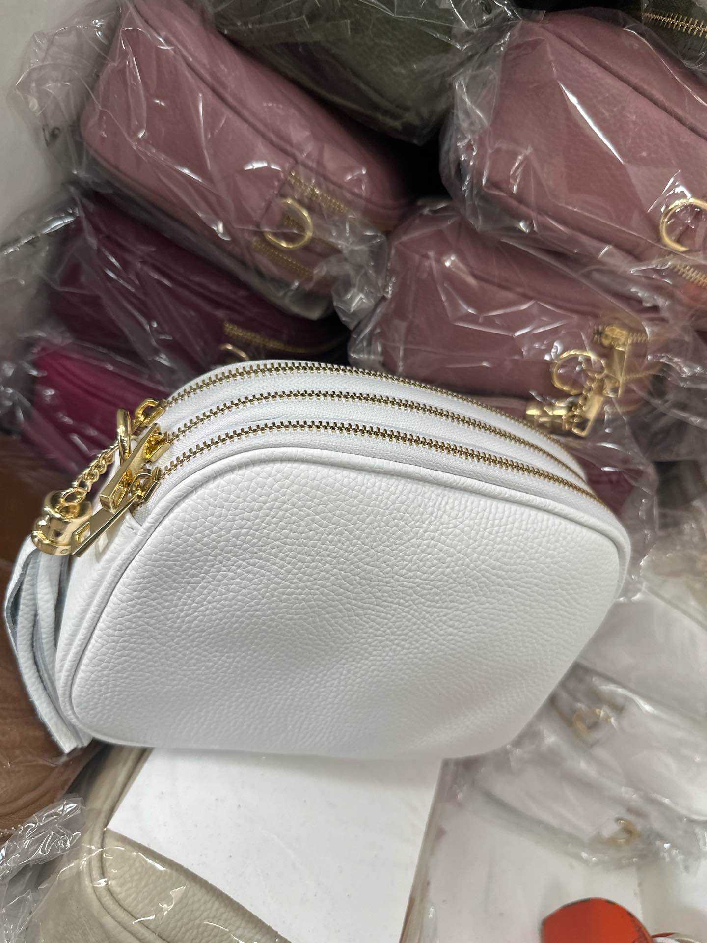 L0133 Bag 9.1in 17 Color Options