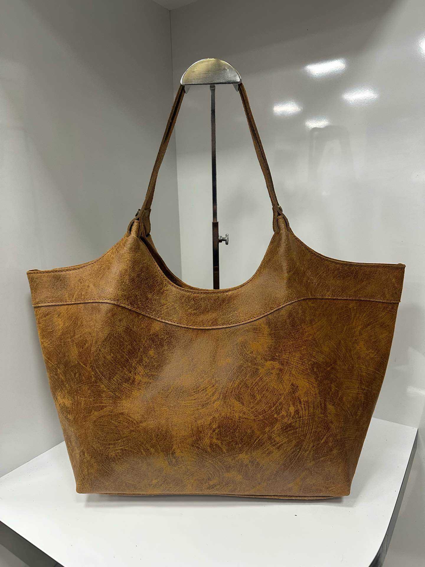 L0232 Bag 19.3in 9 Color Options